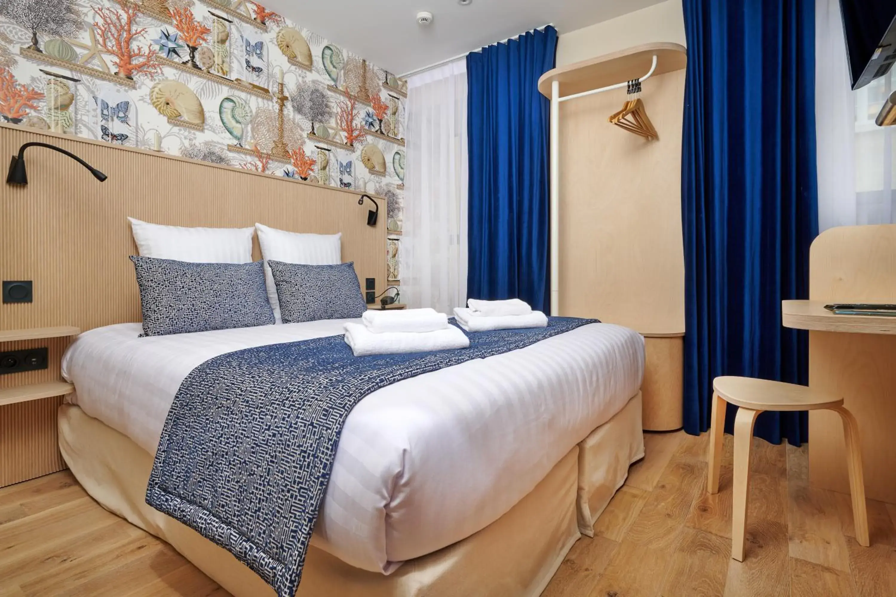 Deluxe Room in VLH Montparnasse Eiffel Deluxe Room in VLH Montparnasse Eiffel