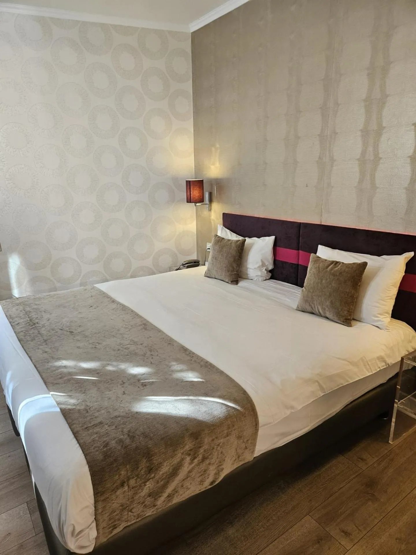 Bedroom, Bed in ATN Hôtel