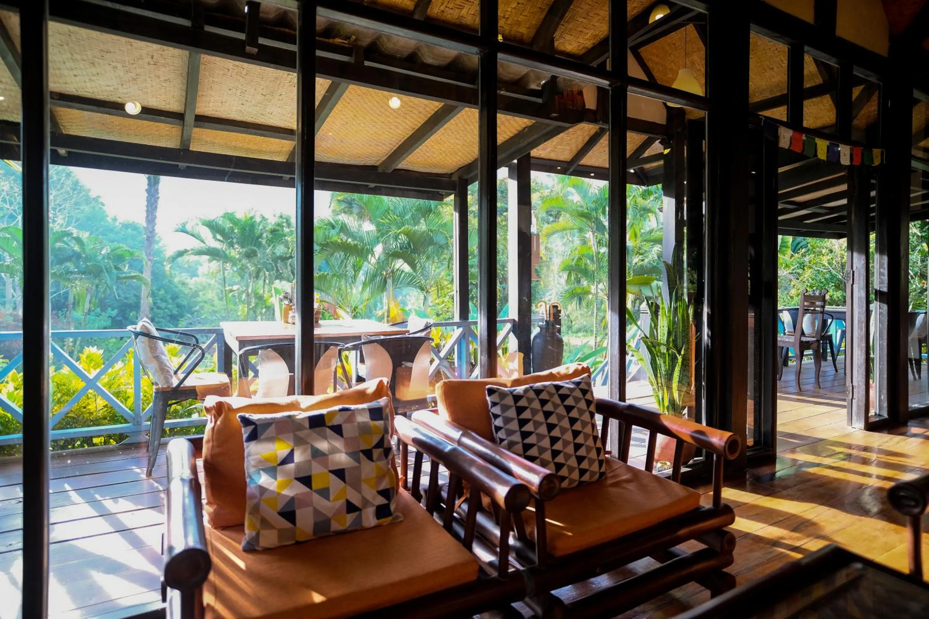 Hillside - Nature Lifestyle Lodge