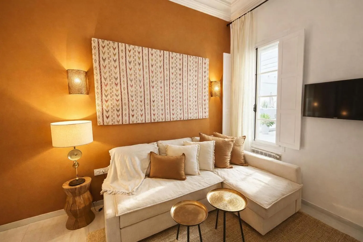 Living room, Bed in Dar Benti