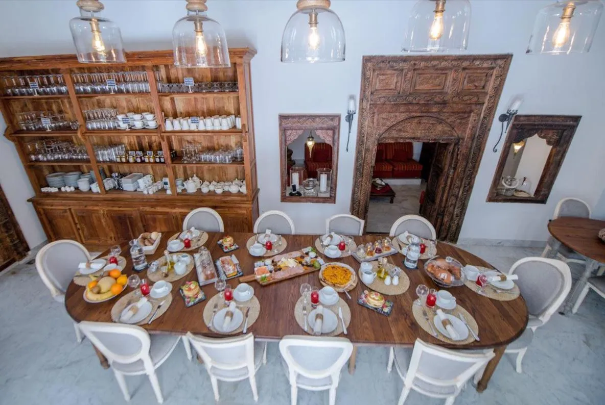 Food and drinks in Dar Benti