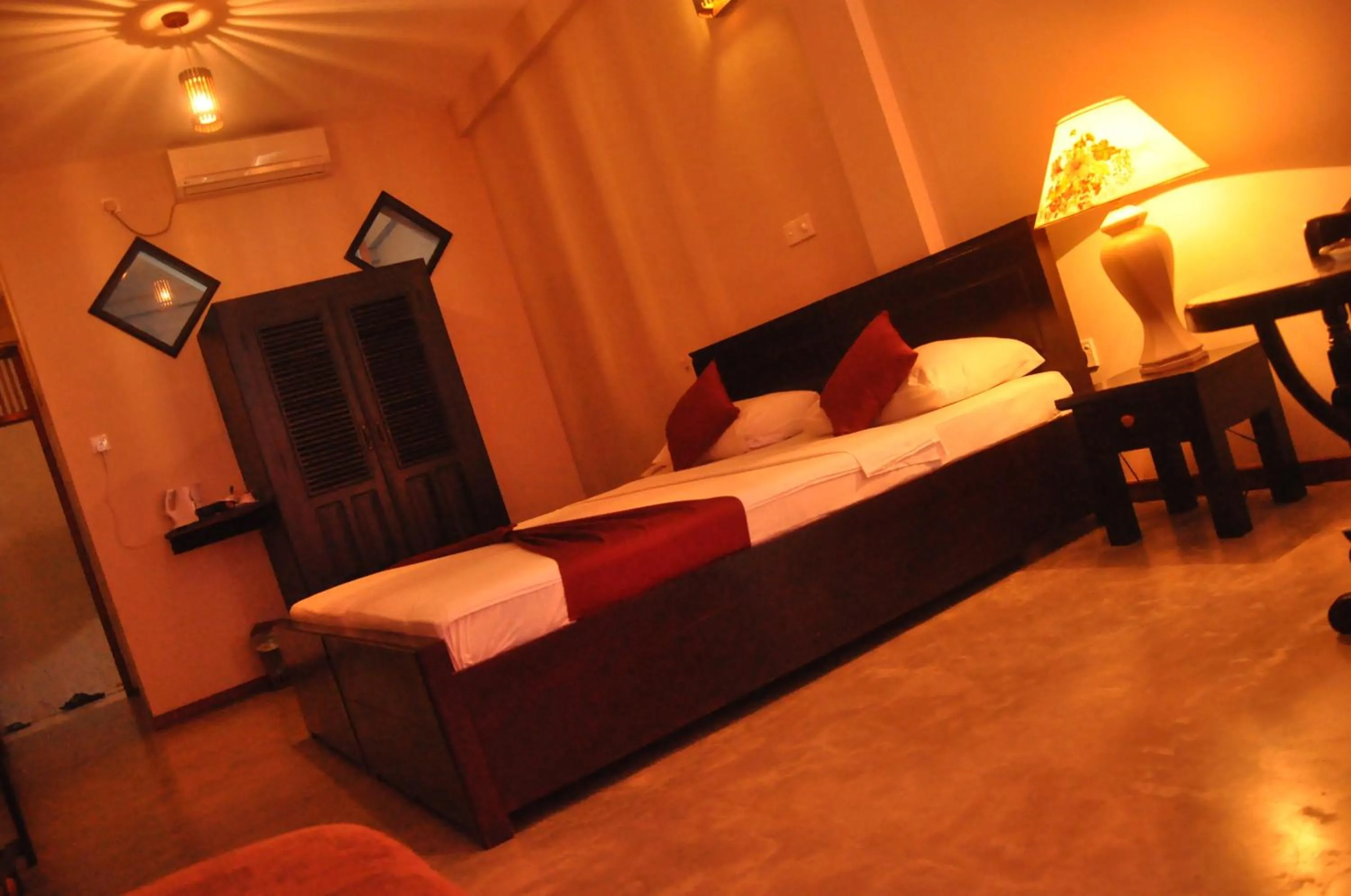 Photo of the whole room, Bed in Hotel Silan Mo