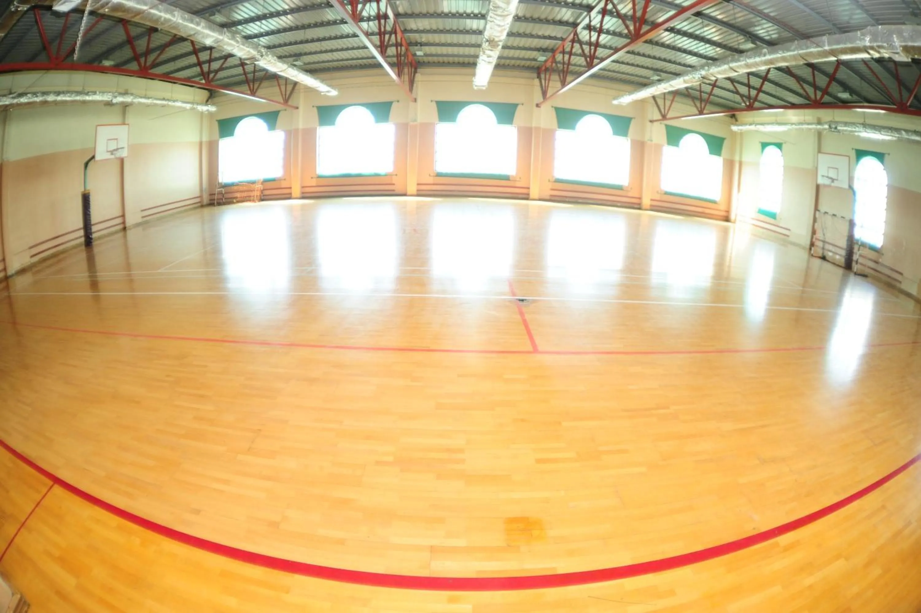 Fitness centre/facilities in Cross Resort Hotel