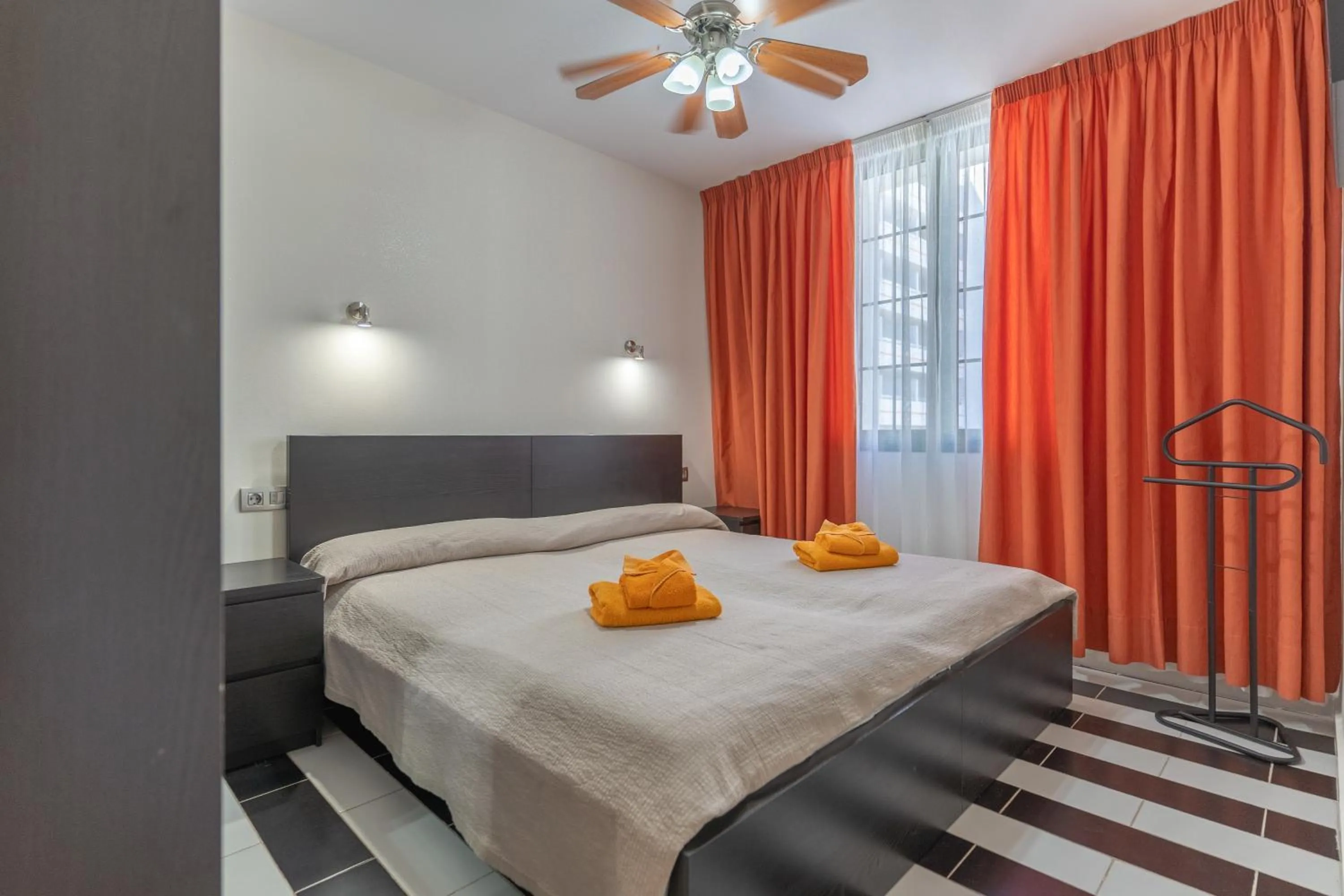 Bedroom, Bed in Optimist Tenerife