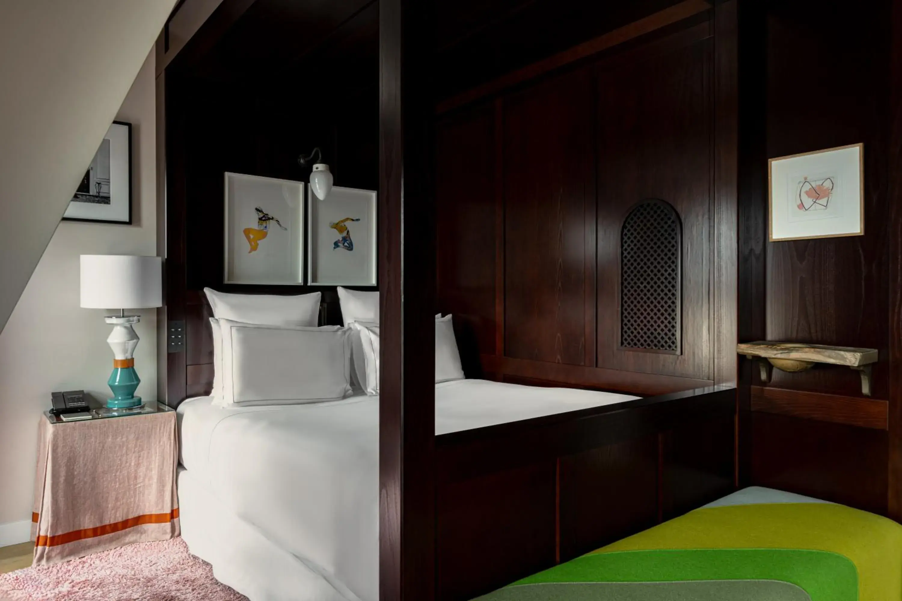 Classic Room in Experimental Marais Classic Room in Experimental Marais