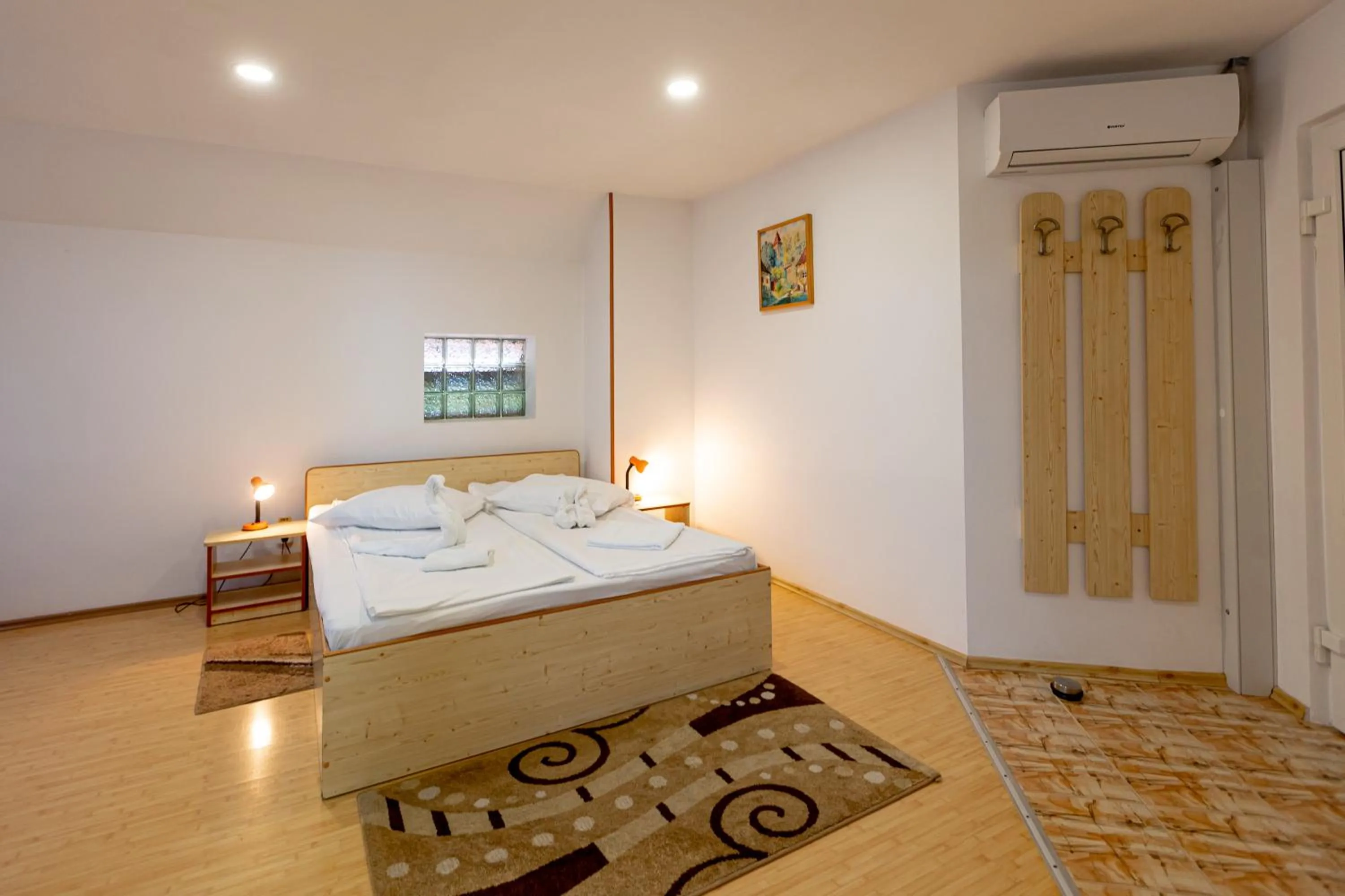 Photo of the whole room, Bed in Pensiunea Joker