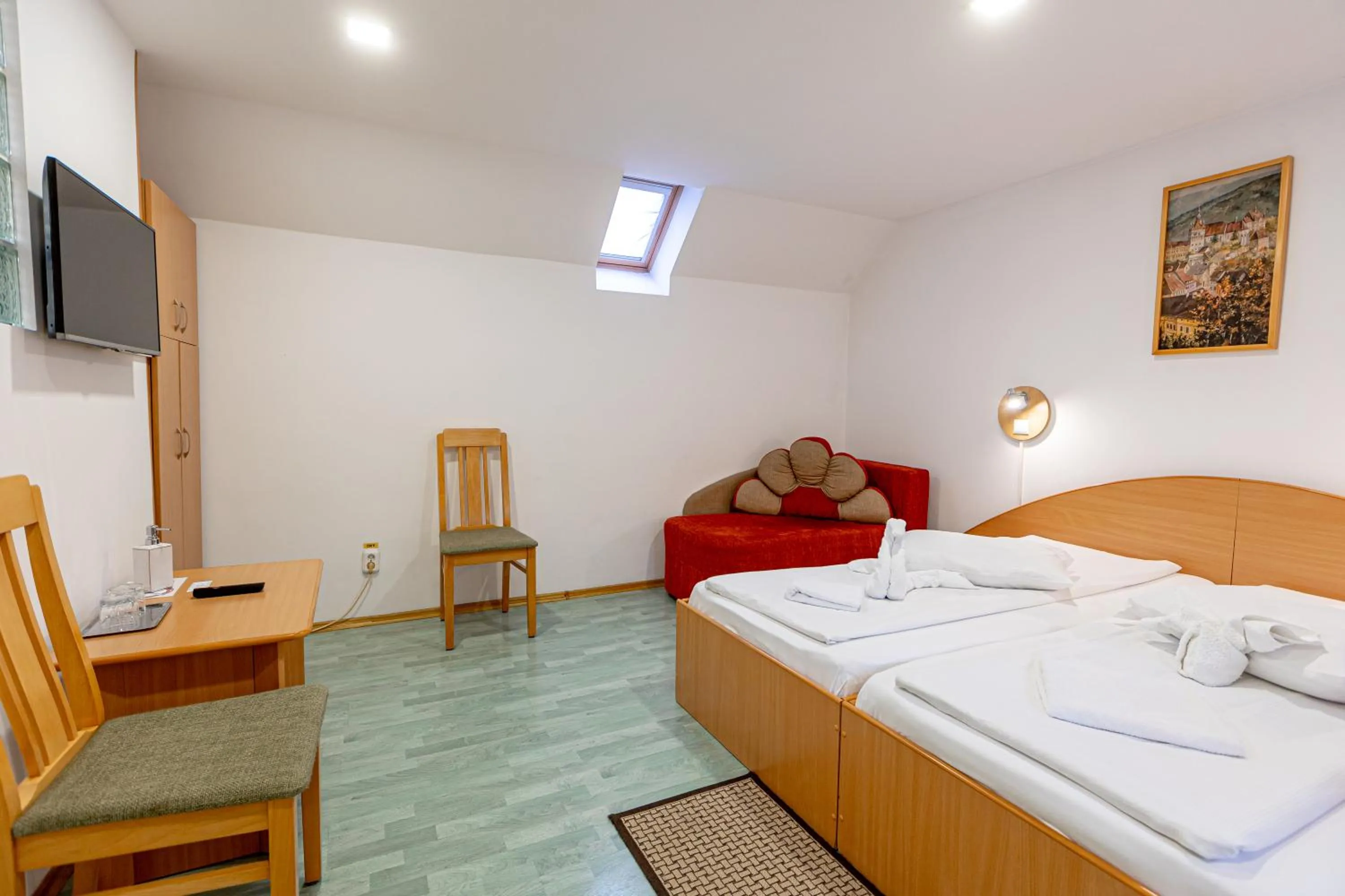 Photo of the whole room, Bed in Pensiunea Joker