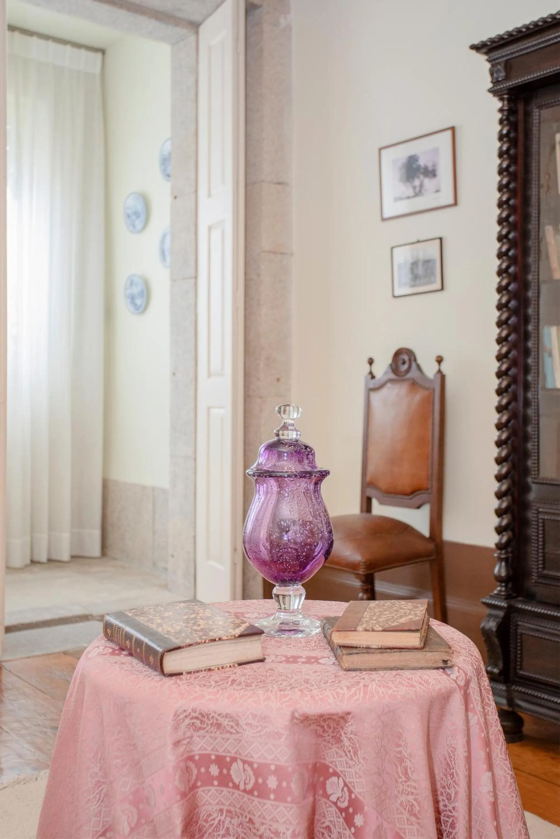 Decorative detail in Palace Museum & National Monument - Espaço Palmeiras