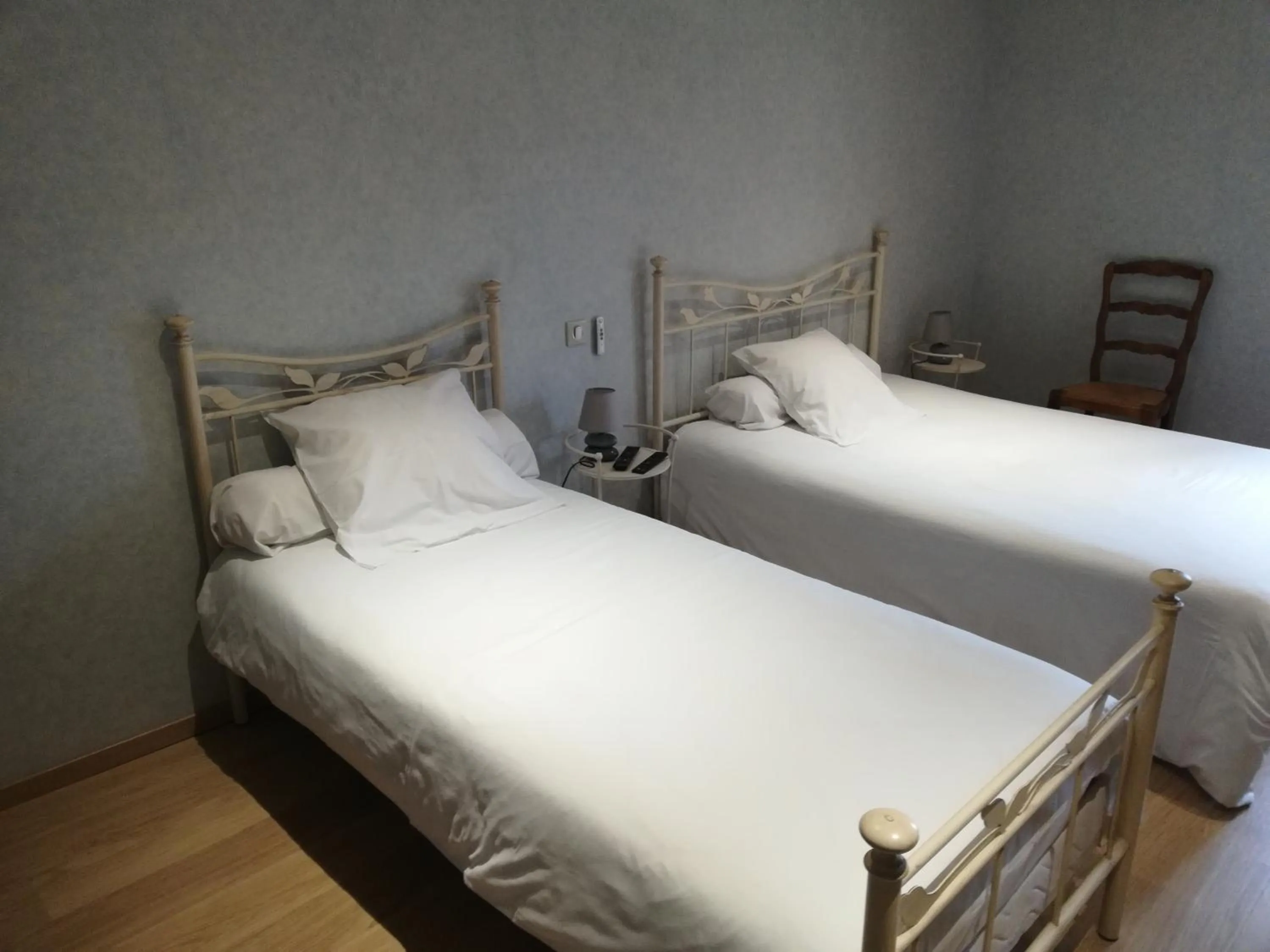 Photo of the whole room, Bed in Hôtel de la Poste Chez Cécile
