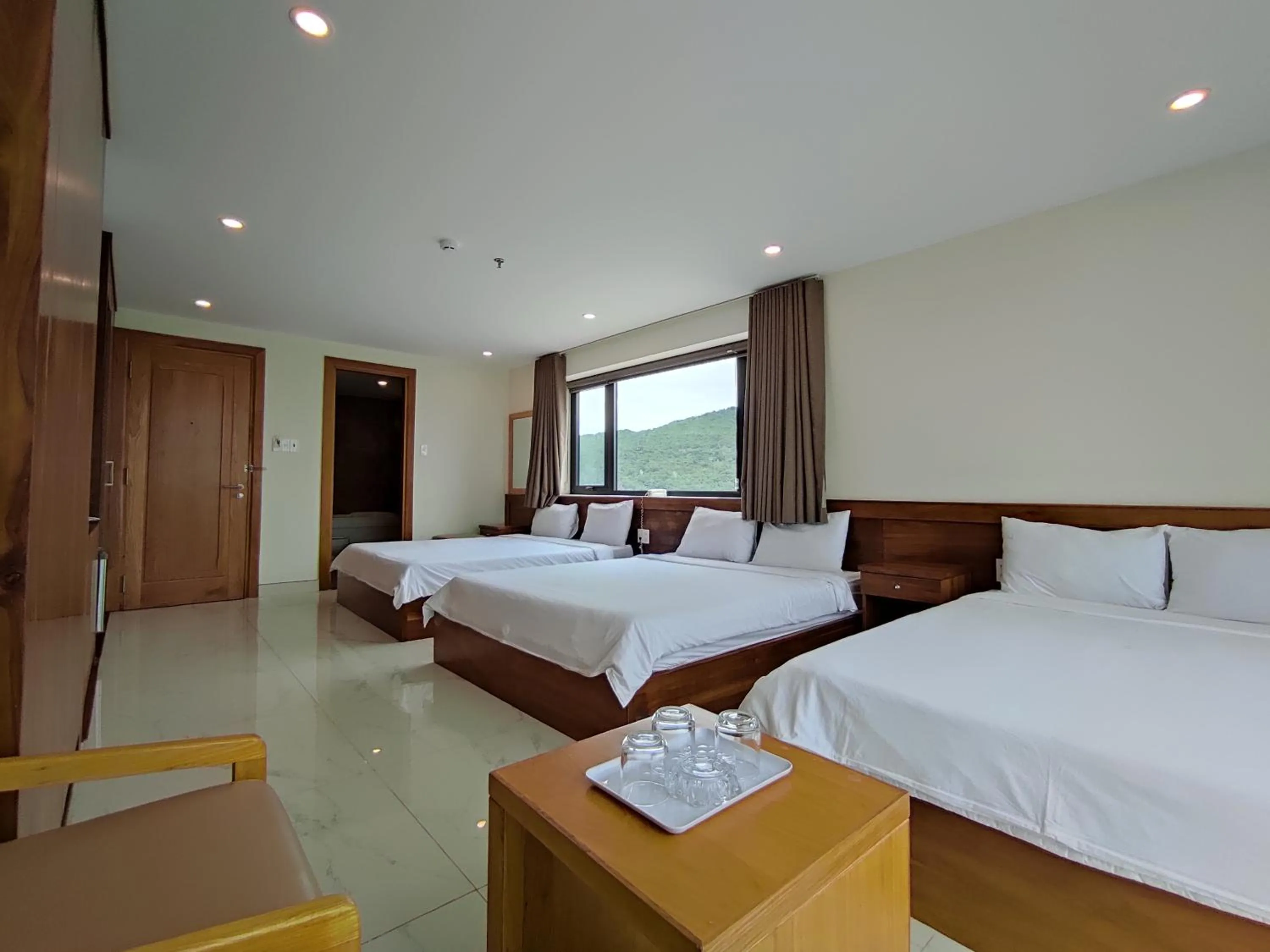 Photo of the whole room, Bed in HỒNG HẢI 2 HOTEL
