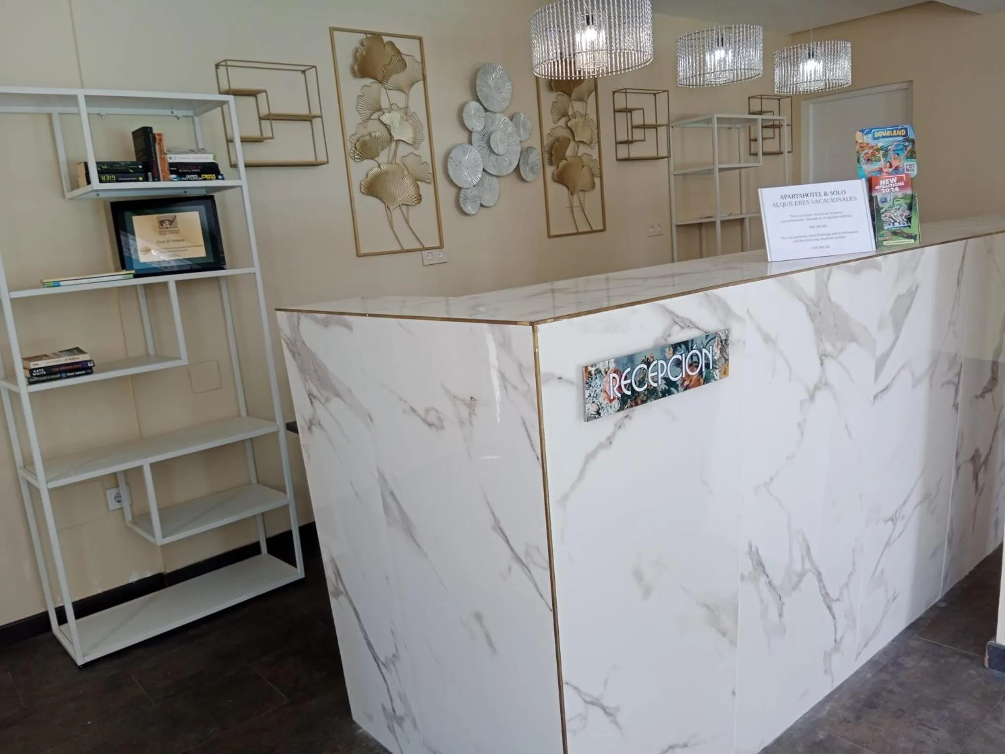 Lobby or reception in Apartamentos El Velero