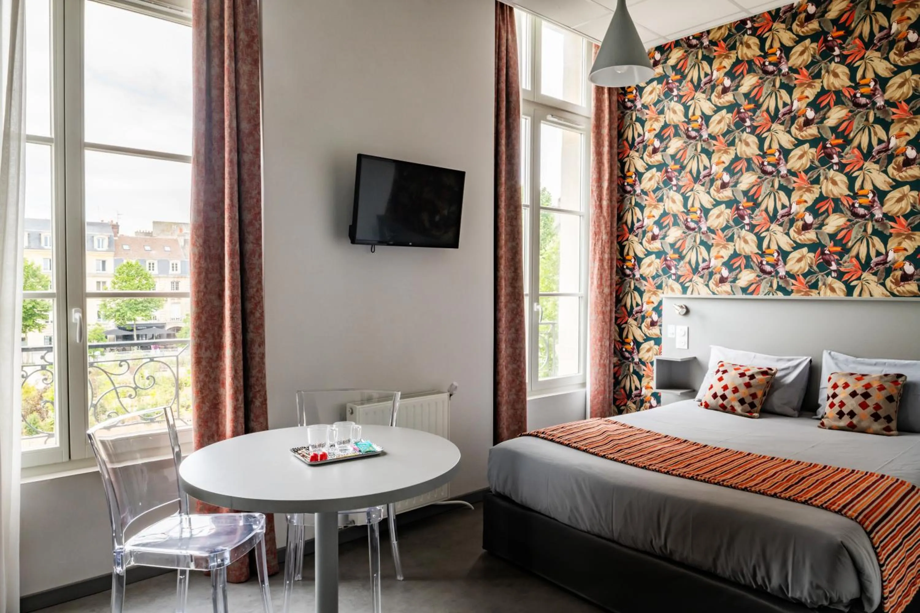 Bed in Smart Appart Caen République