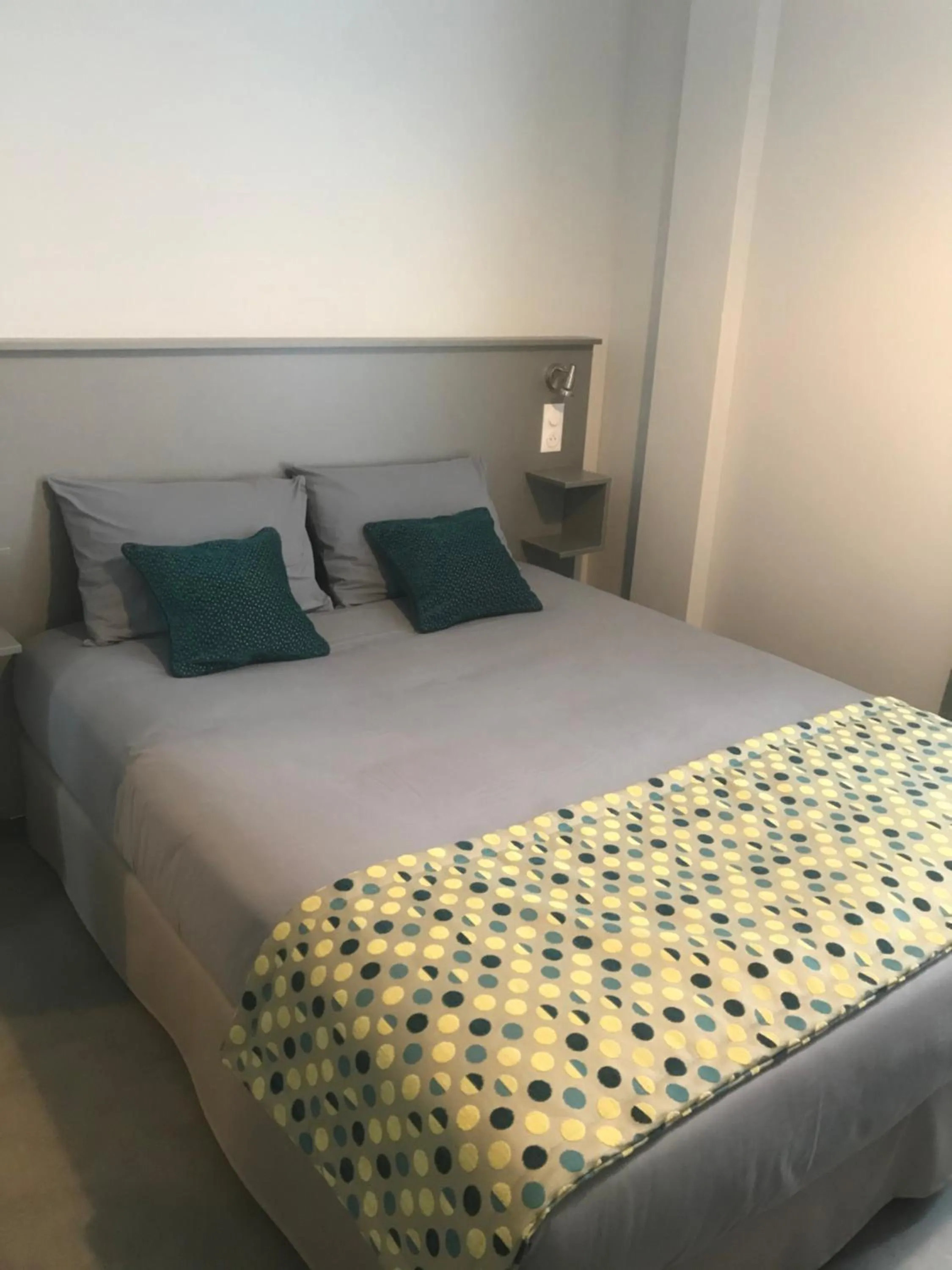 Bed in Smart Appart Caen République