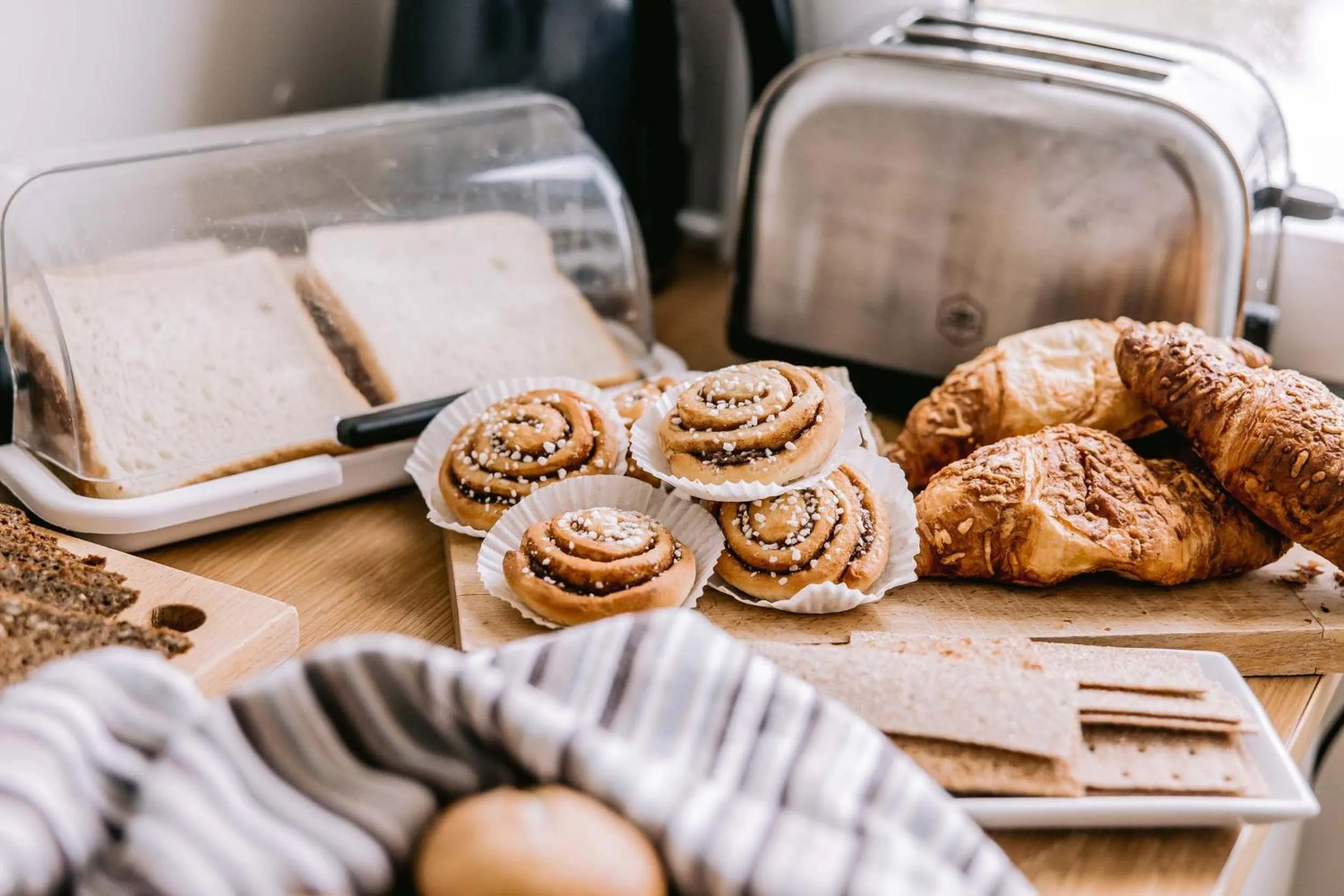Buffet breakfast in Hlid Bed and Breakfast