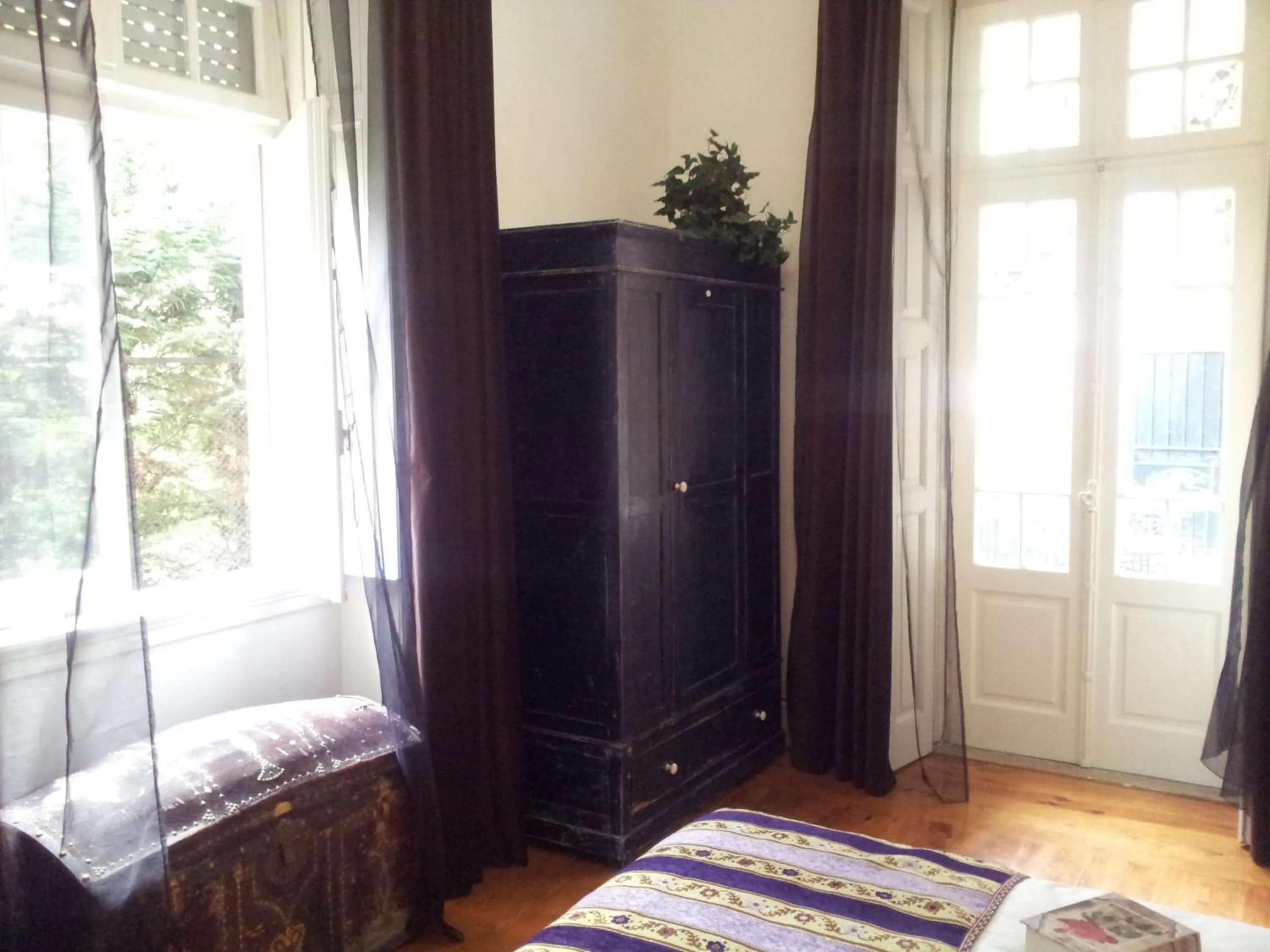 Bedroom, Bed in Whatever Art B&B