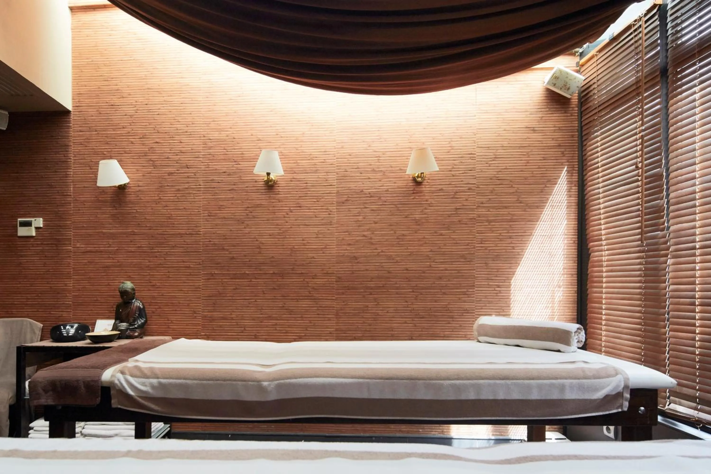 Spa and wellness centre/facilities in Hotel Kyriad and Spa Reims centre