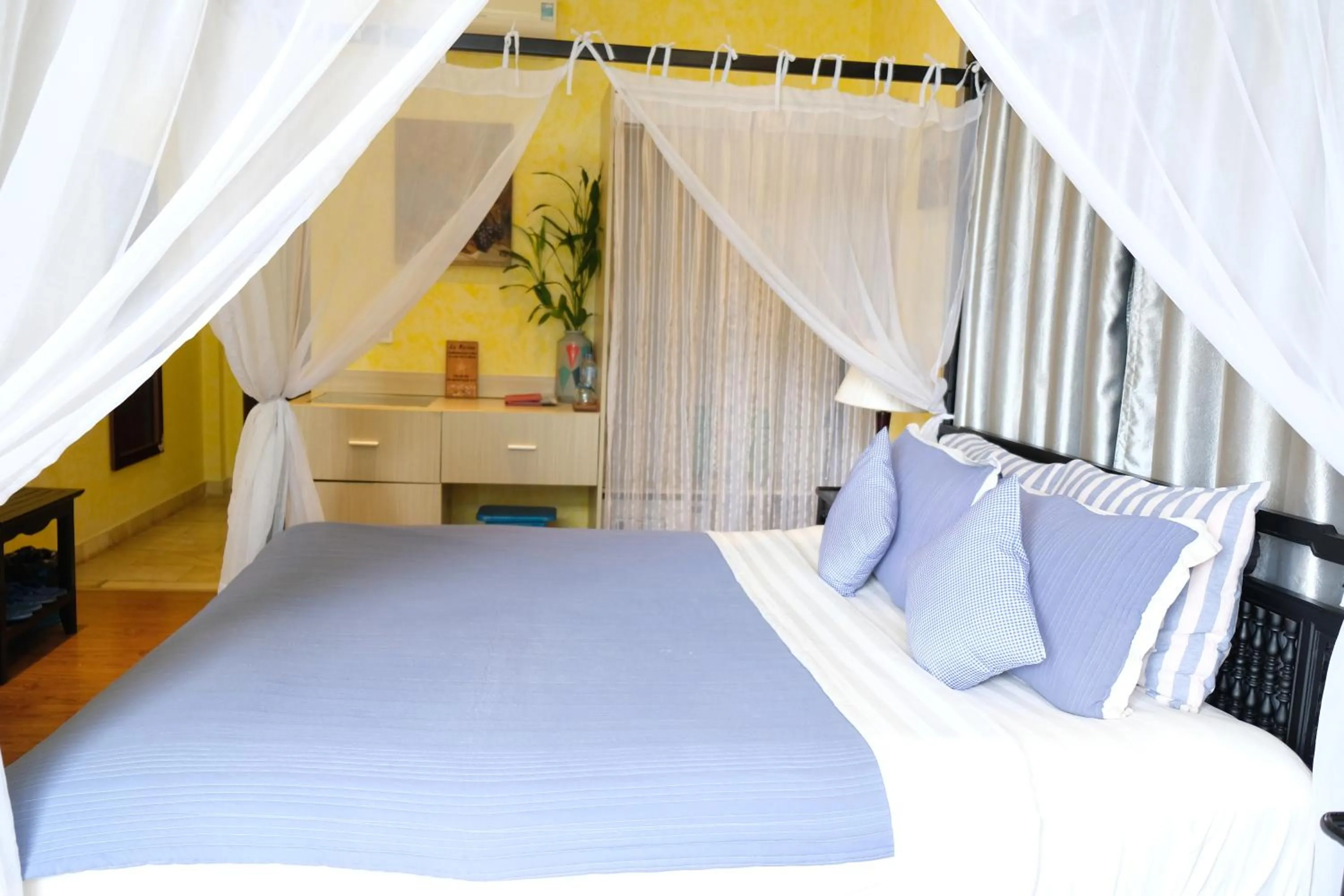 Bed in La Marina Boutique Hotel & Spa