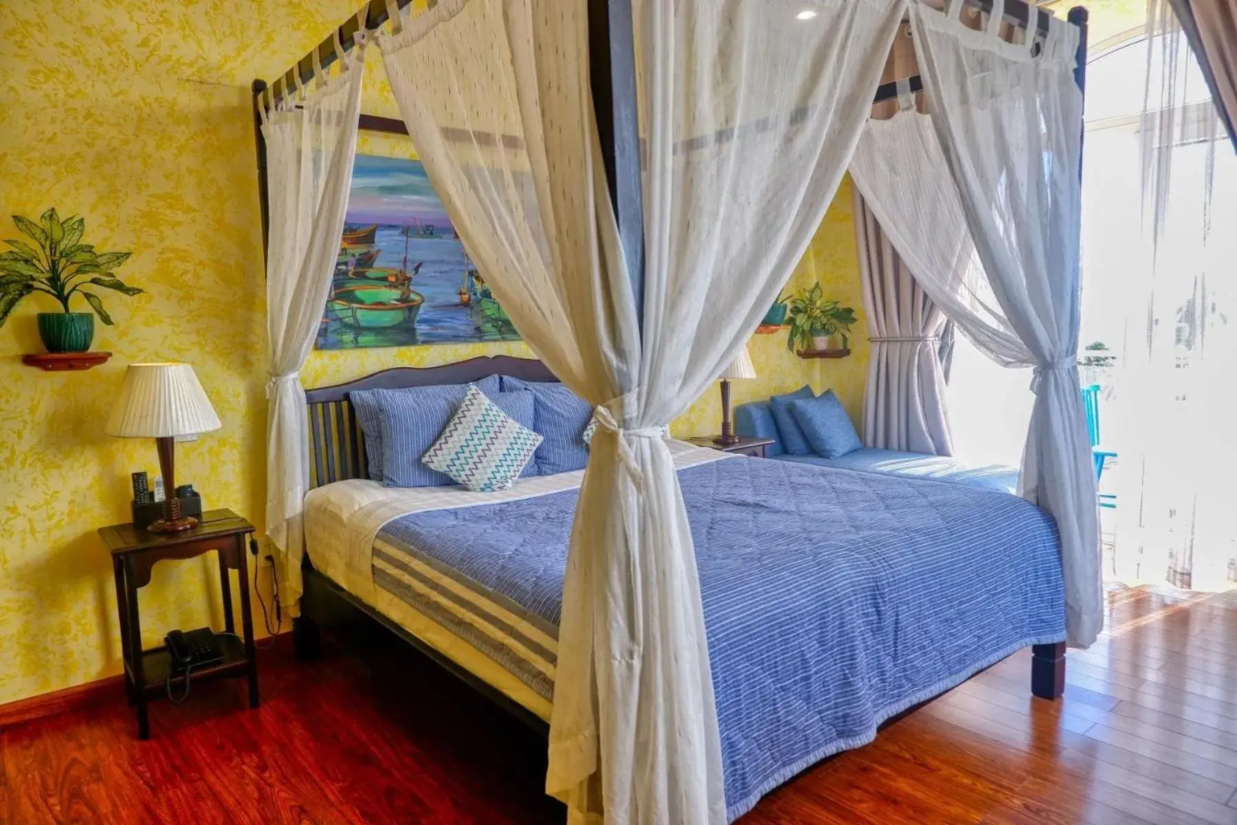 Deluxe Double Room with Balcony and Sea View in La Marina Boutique Hotel & Spa Deluxe Double Room with Balcony and Sea View in La Marina Boutique Hotel & Spa