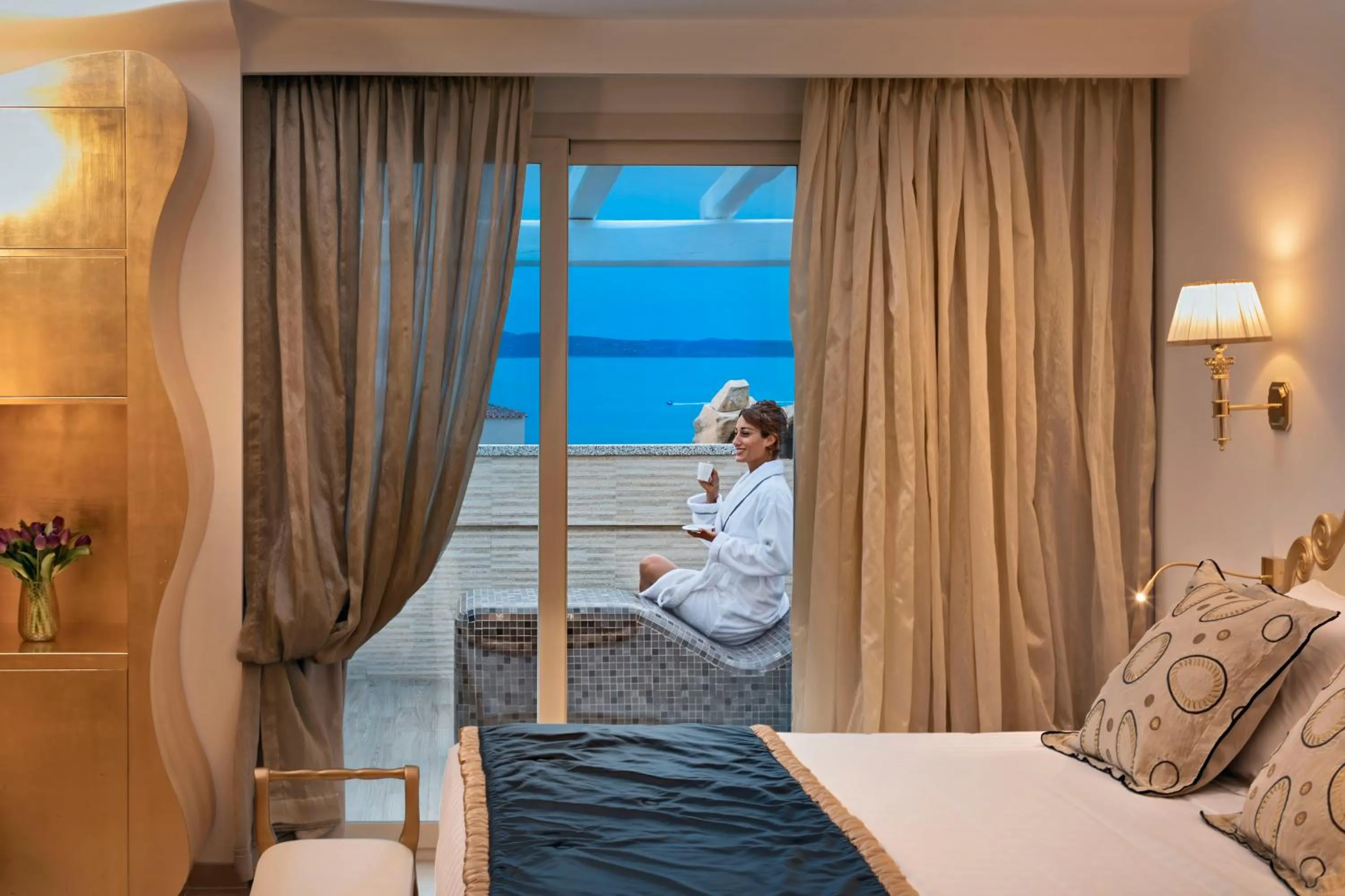 Sea view, Bed in Grand Hotel Resort&SPA Ma&Ma - Adults Only