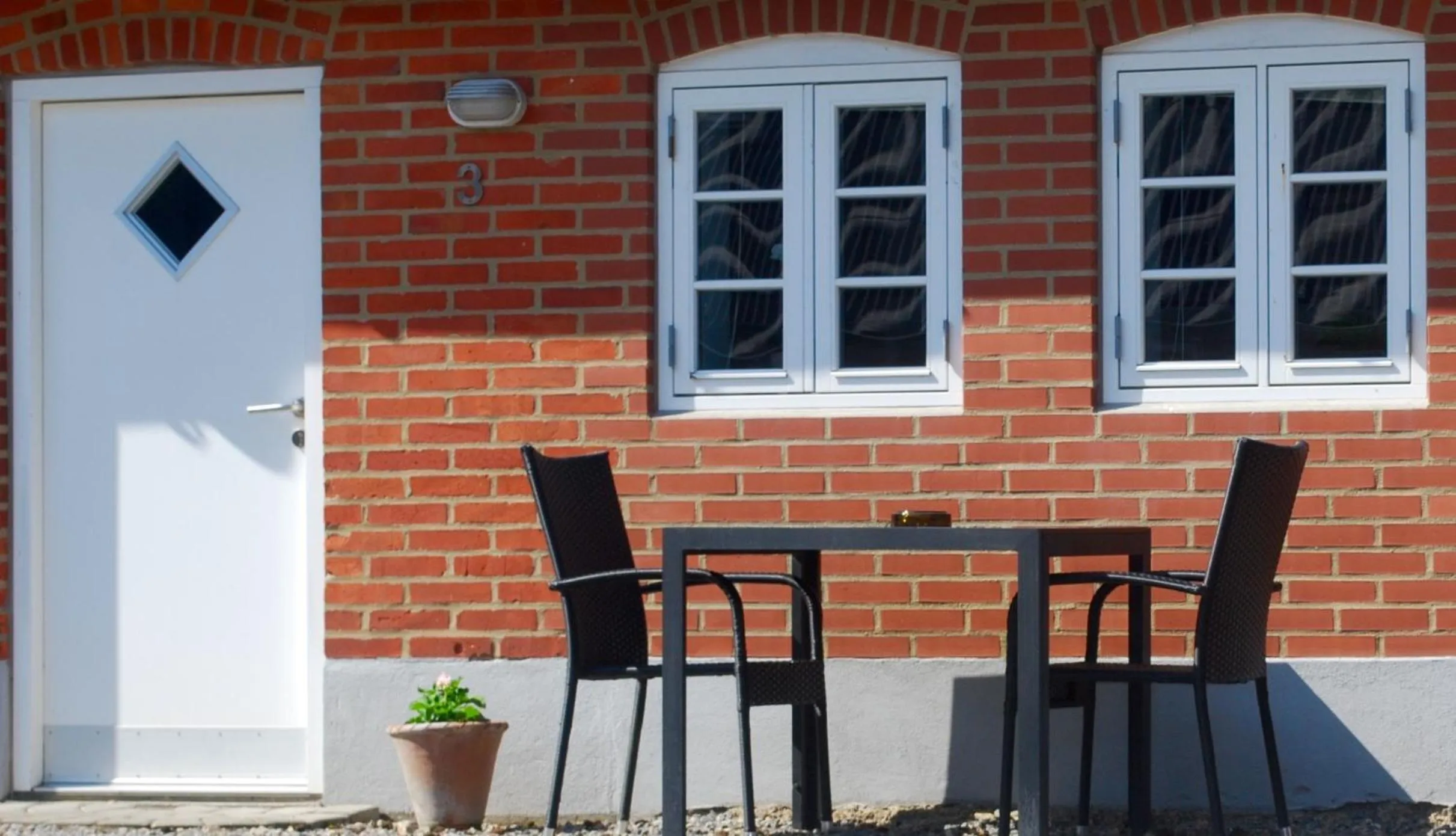 Facade/entrance in Adventure Park Apartments