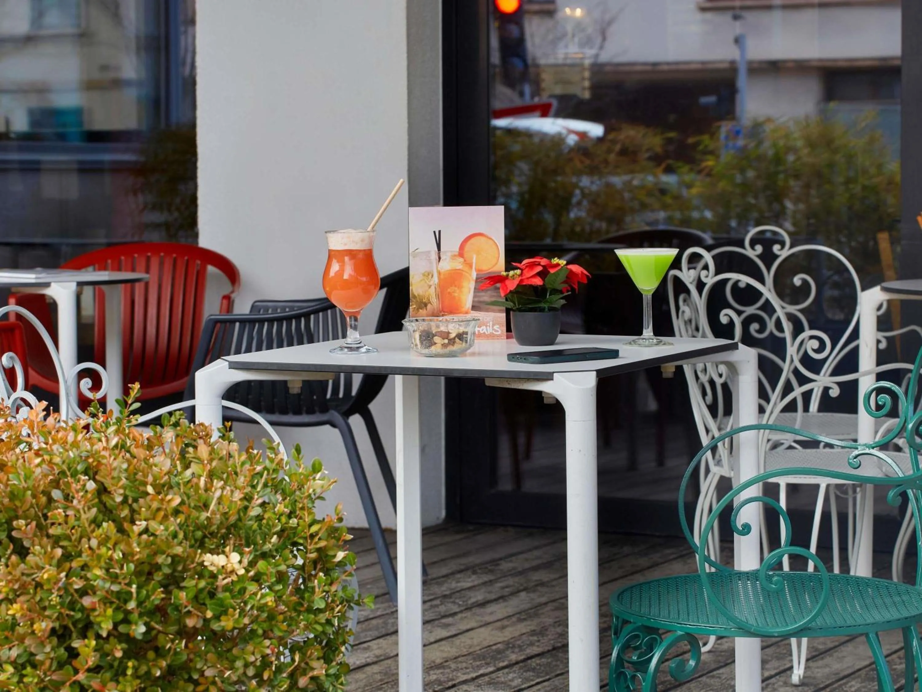 Lounge or bar in ibis Annemasse-Genève