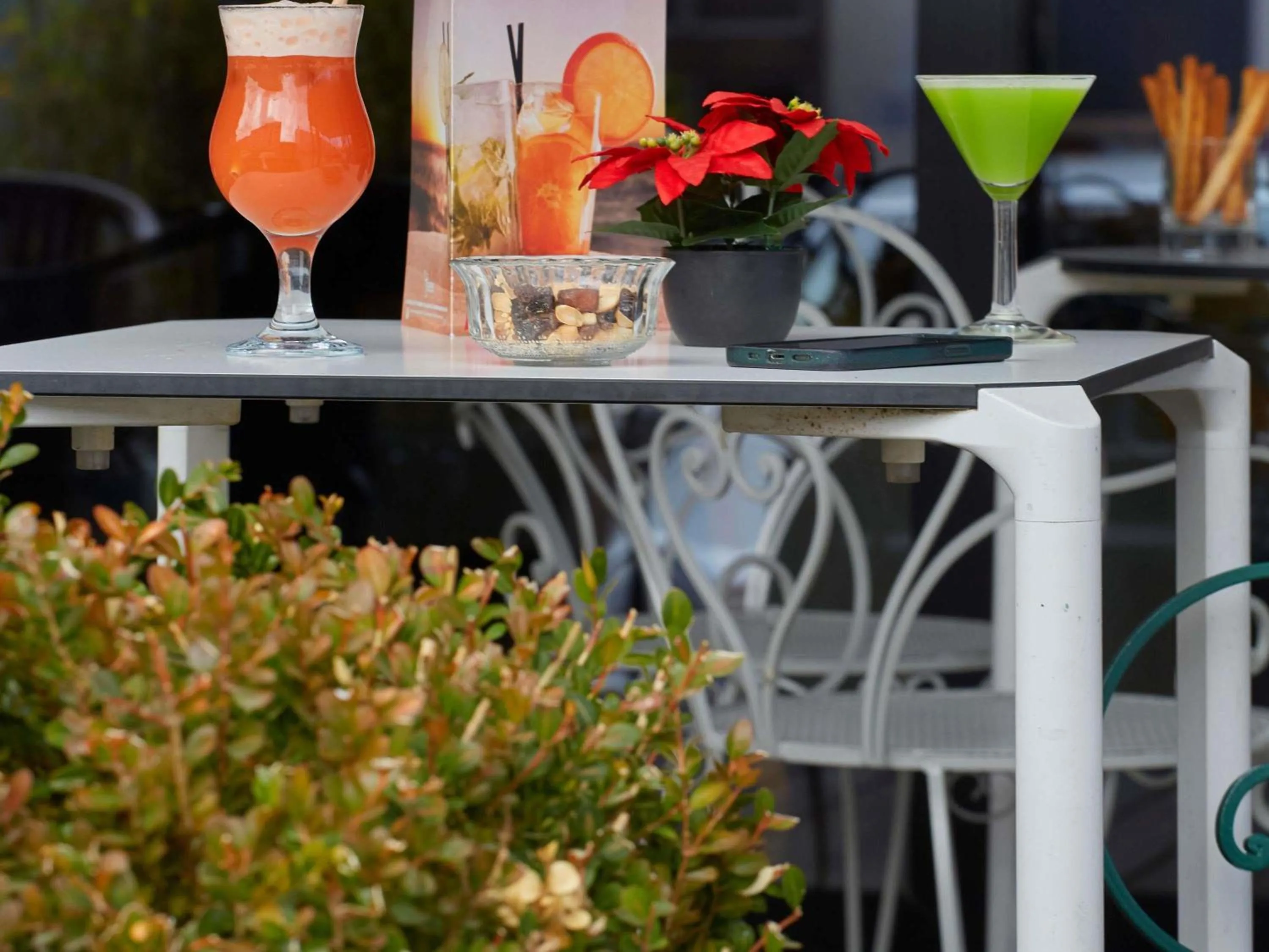 Lounge or bar in ibis Annemasse-Genève