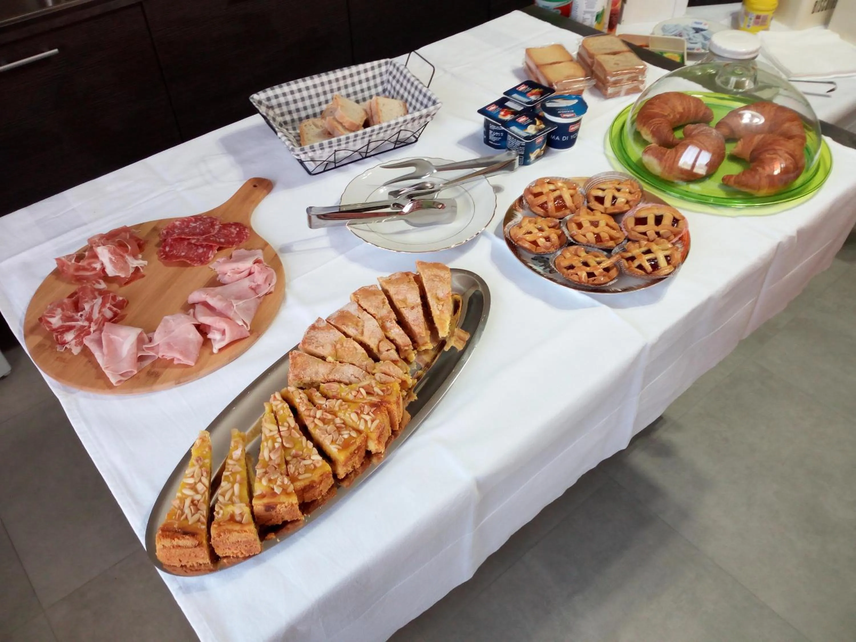 Breakfast in L'Agramante