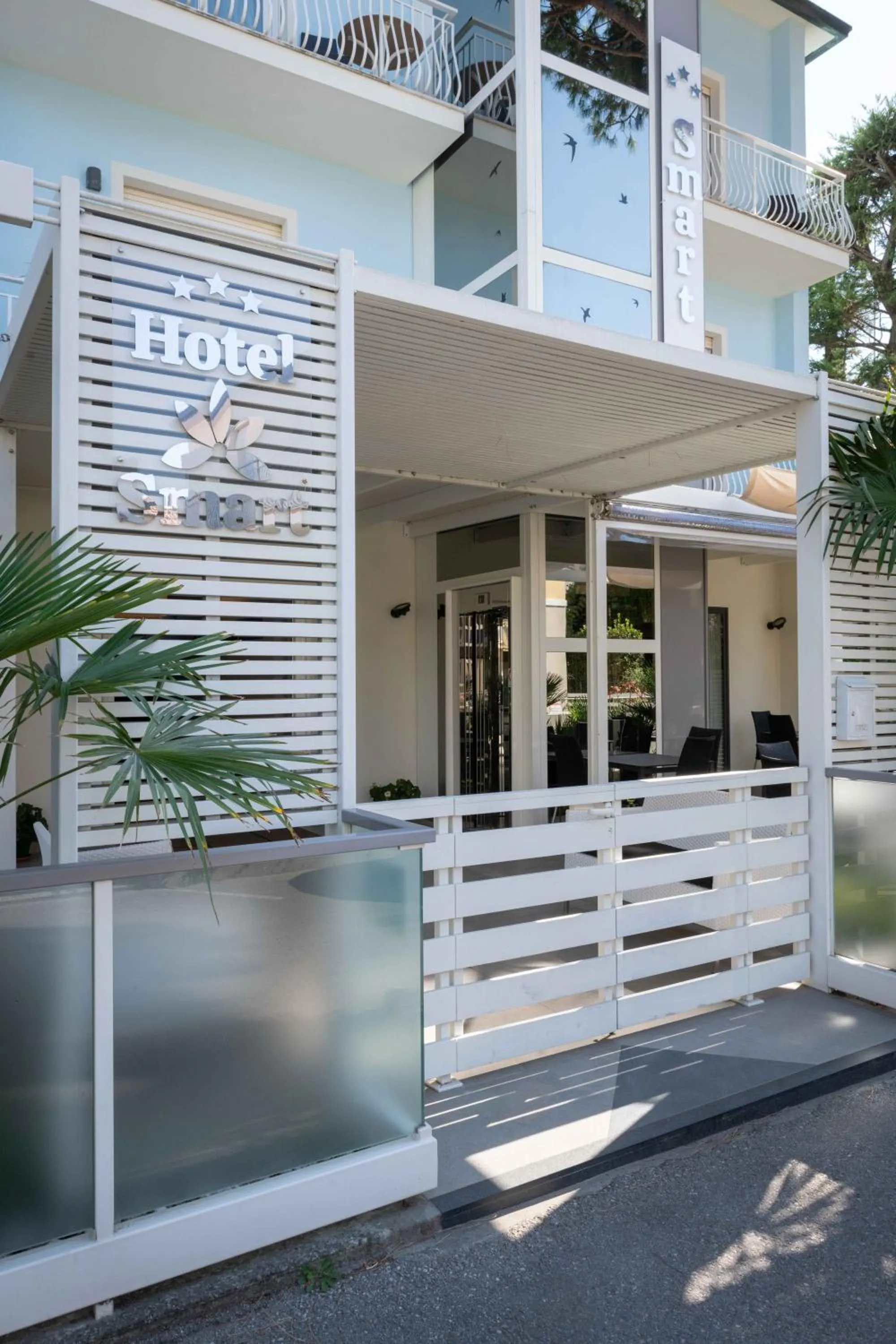 Property building in Hotel Smart Cervia B&B