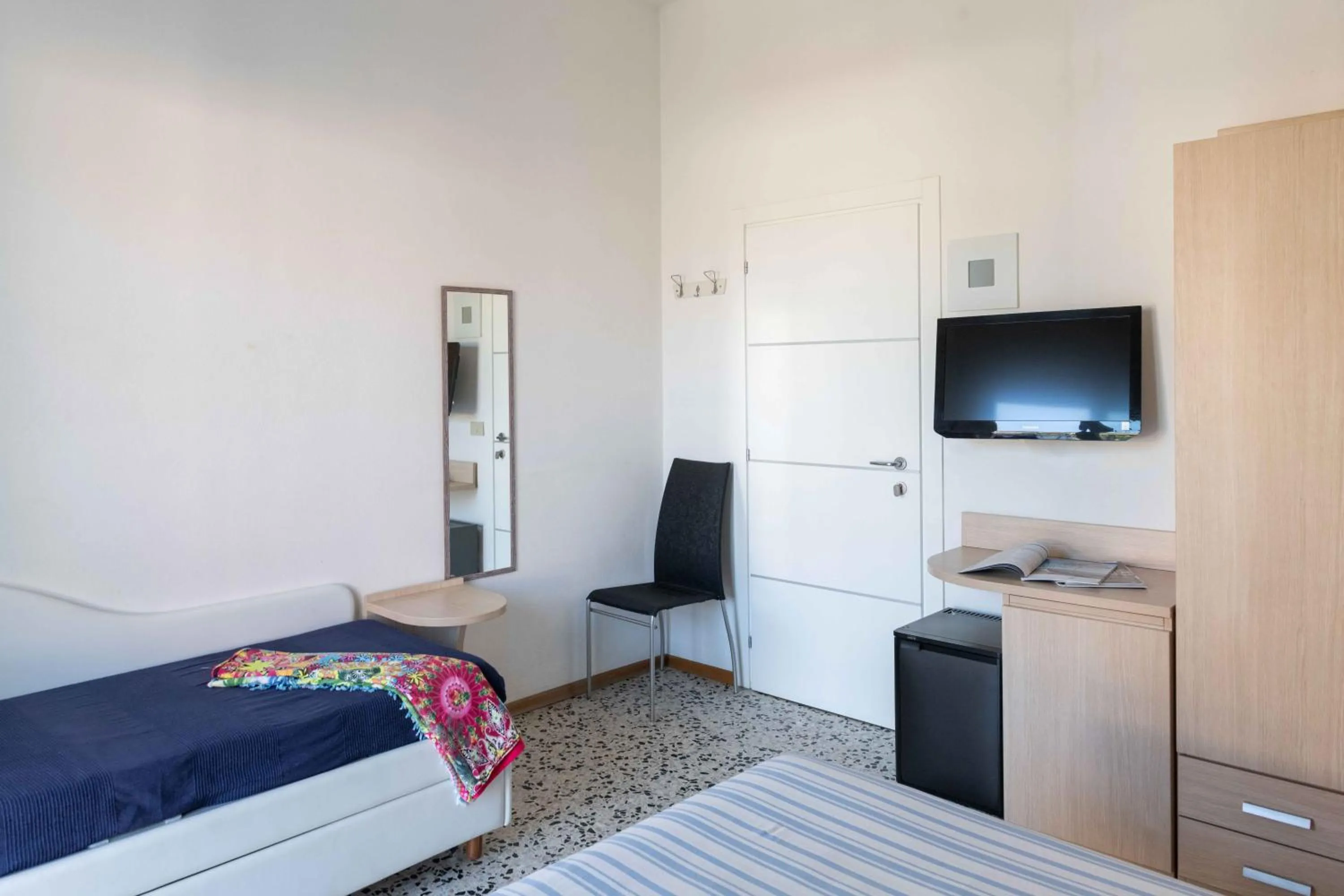 Bed in Hotel Smart Cervia B&B