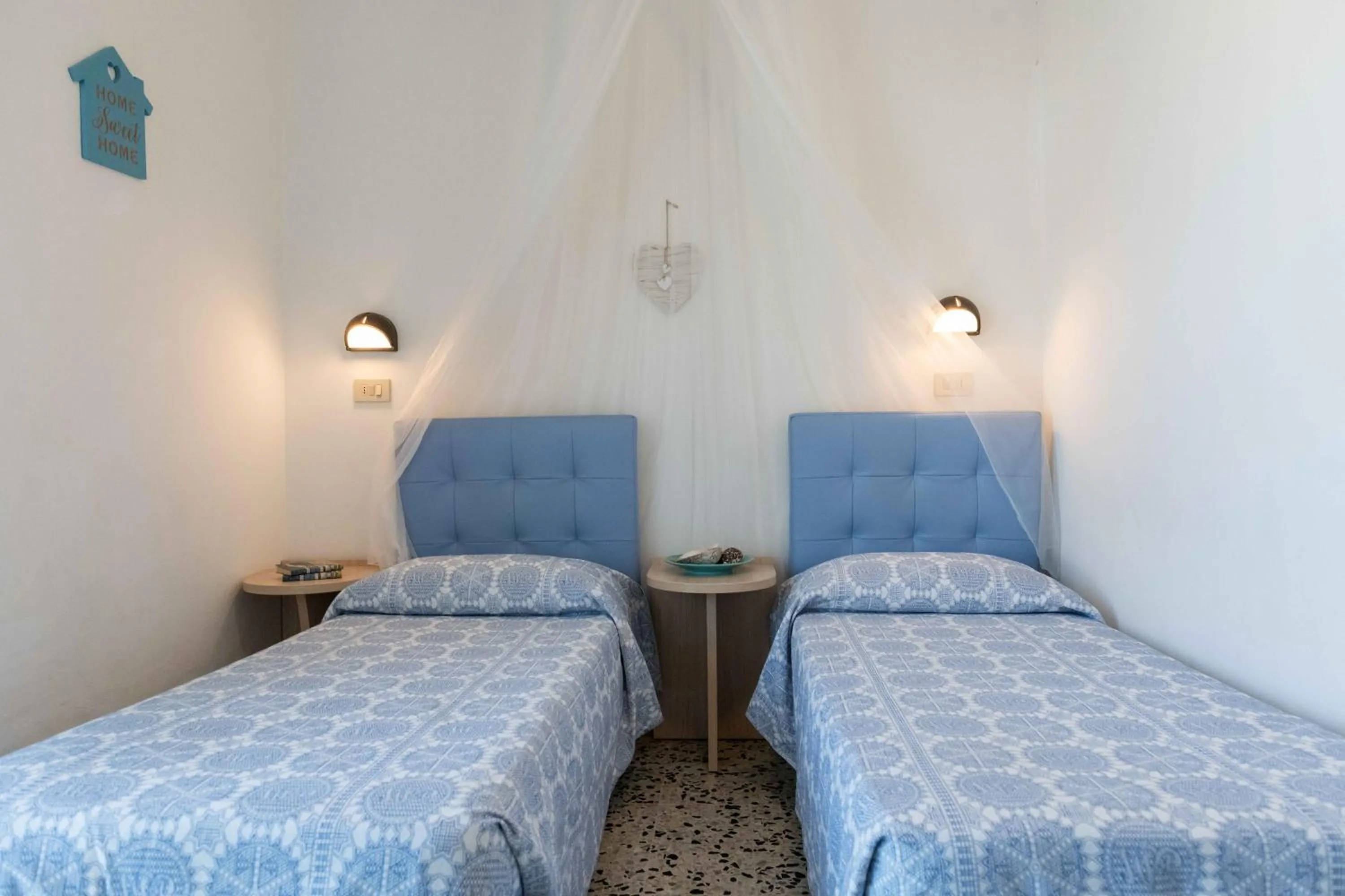 Bed in Hotel Smart Cervia B&B