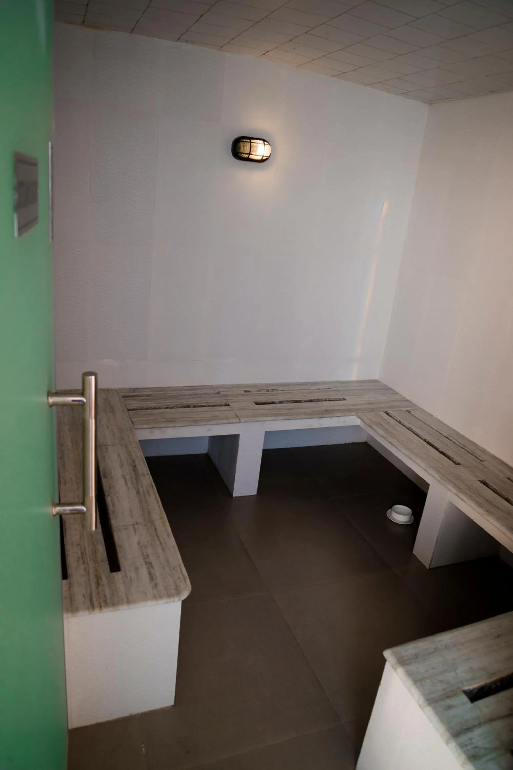 Steam room in Asia Spa Resort