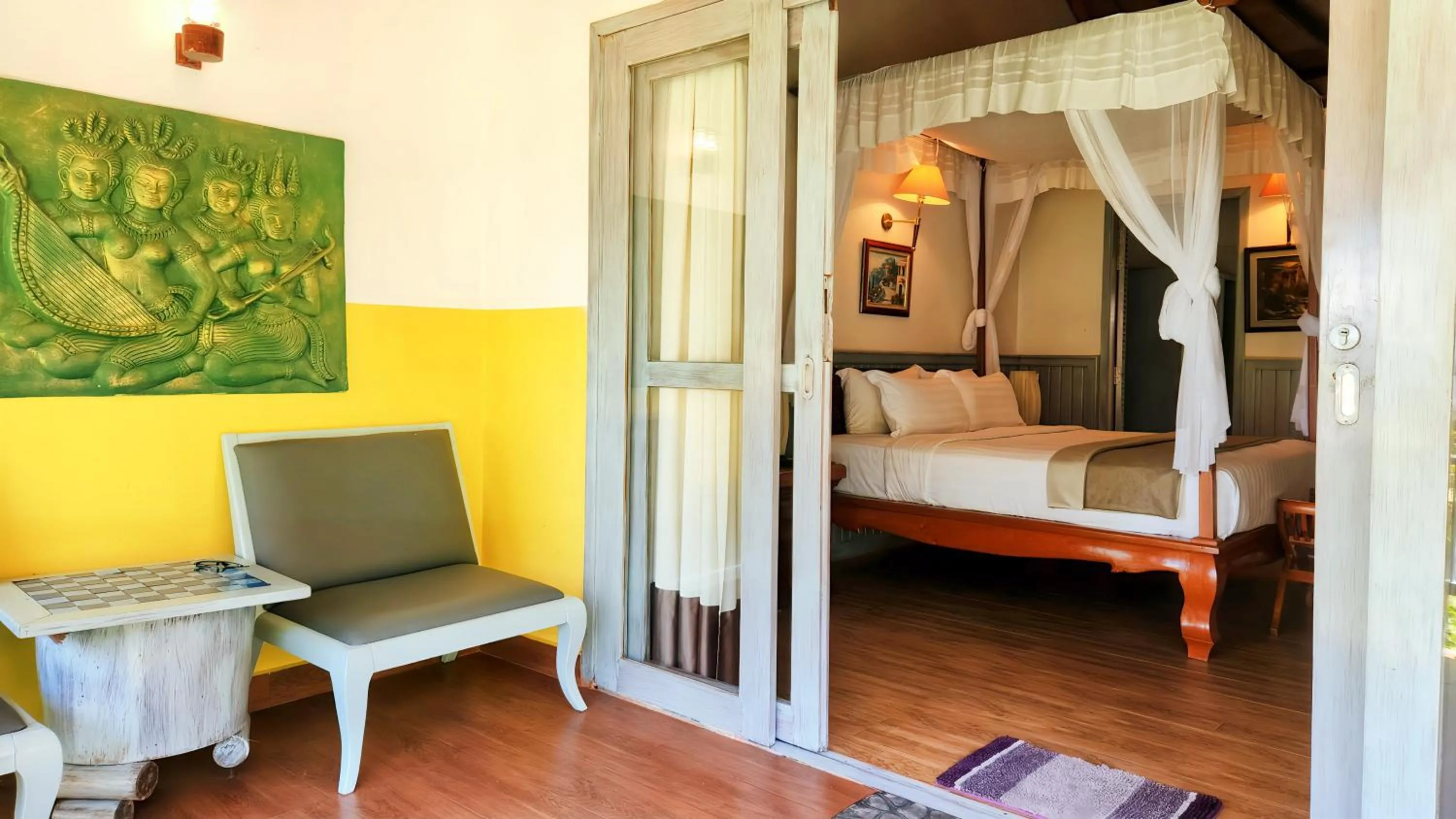 Bedroom, Bed in Nataya Round House Coral Bay Resort