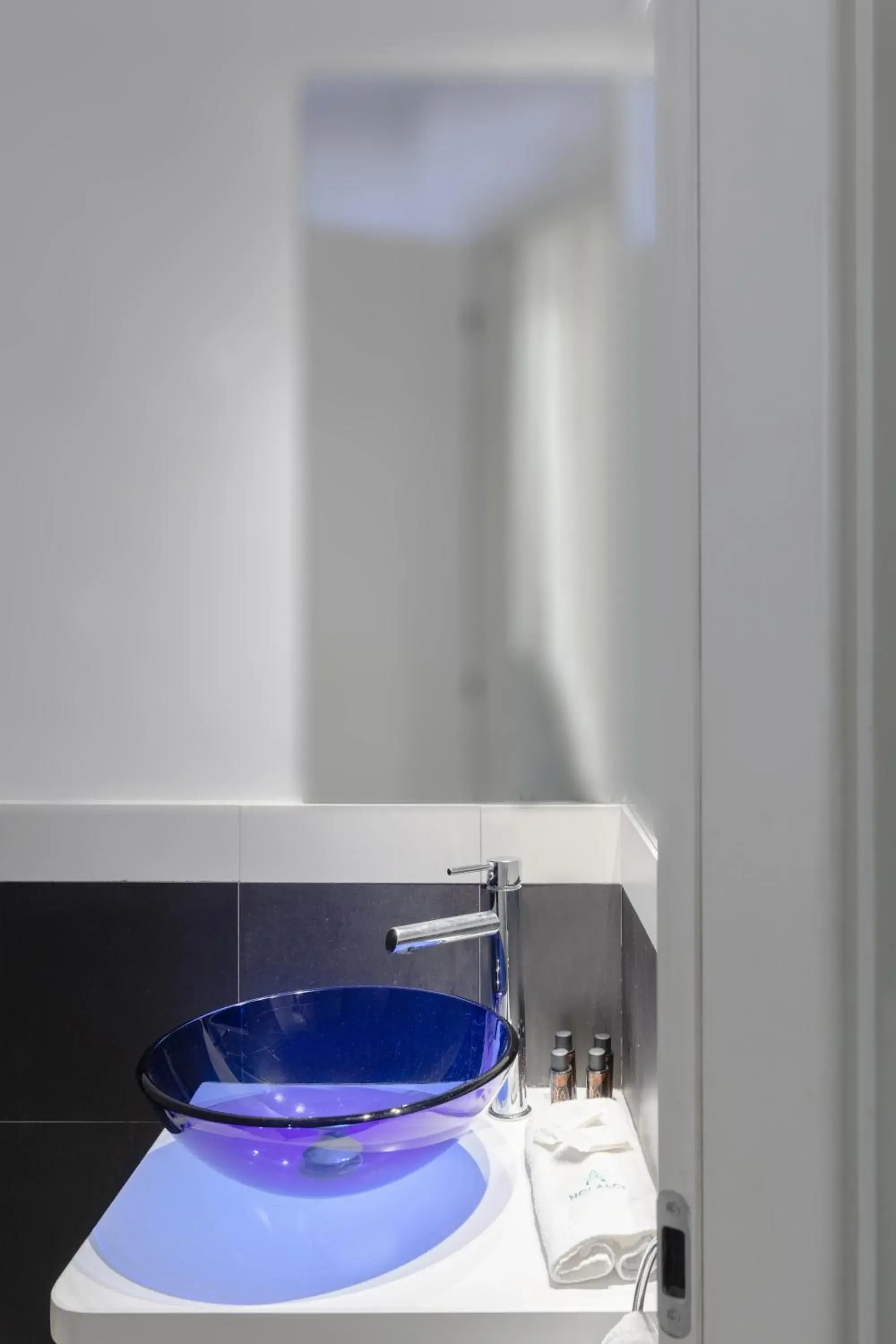 Small Double Room in Relais Roma Centro Small Double Room in Relais Roma Centro