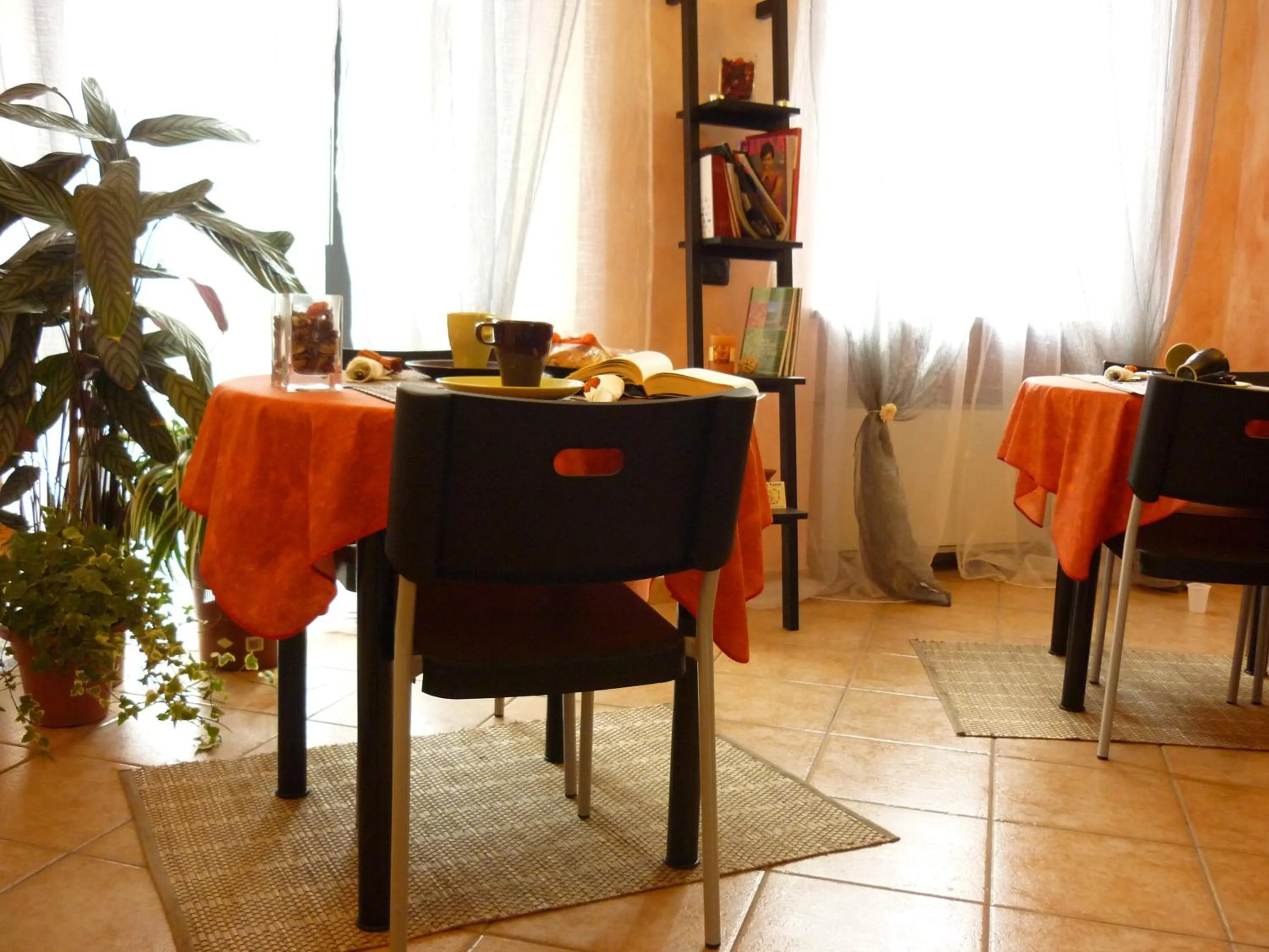 Dining area in Antica Corte