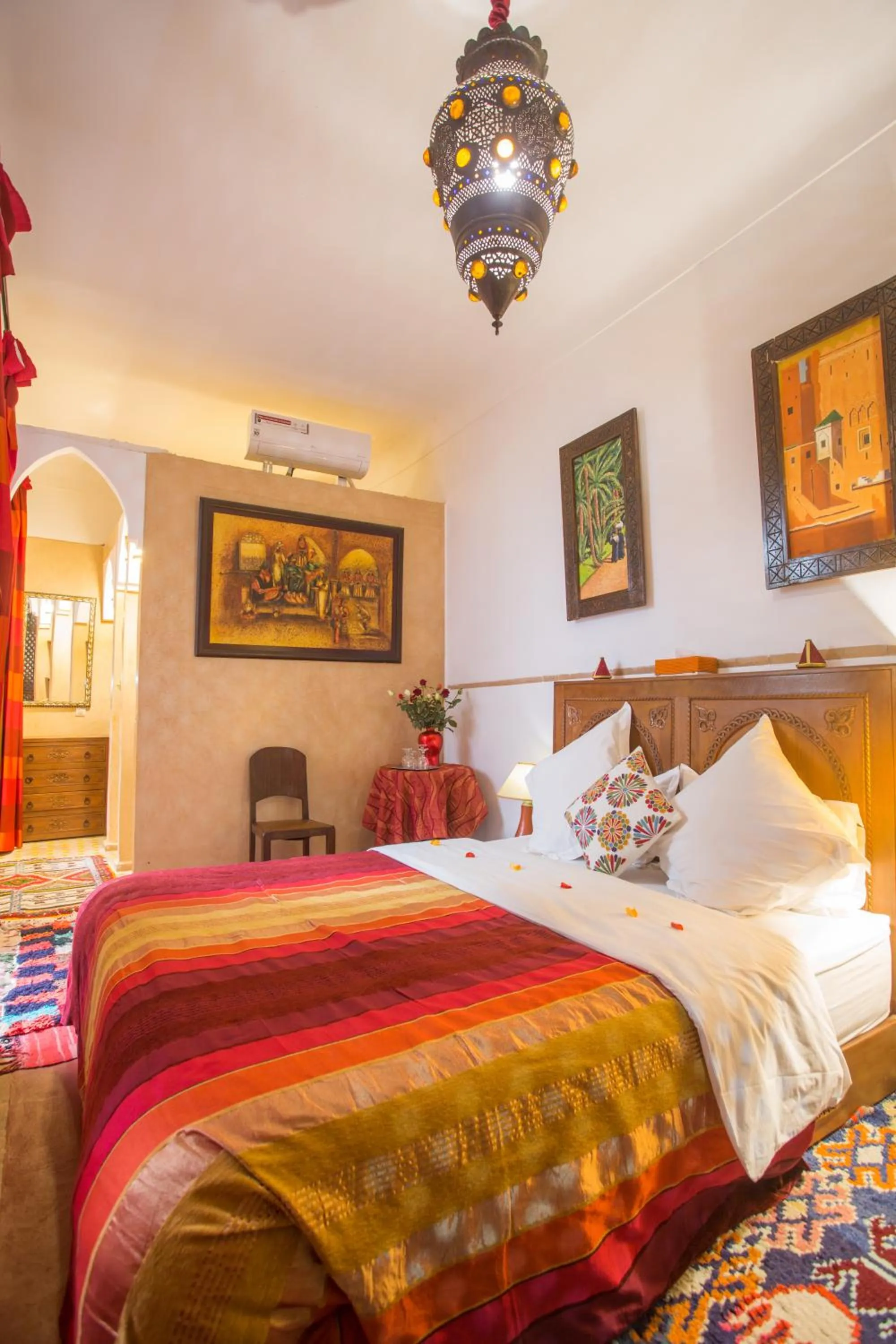 Bedroom, Bed in Riad Sable Chaud