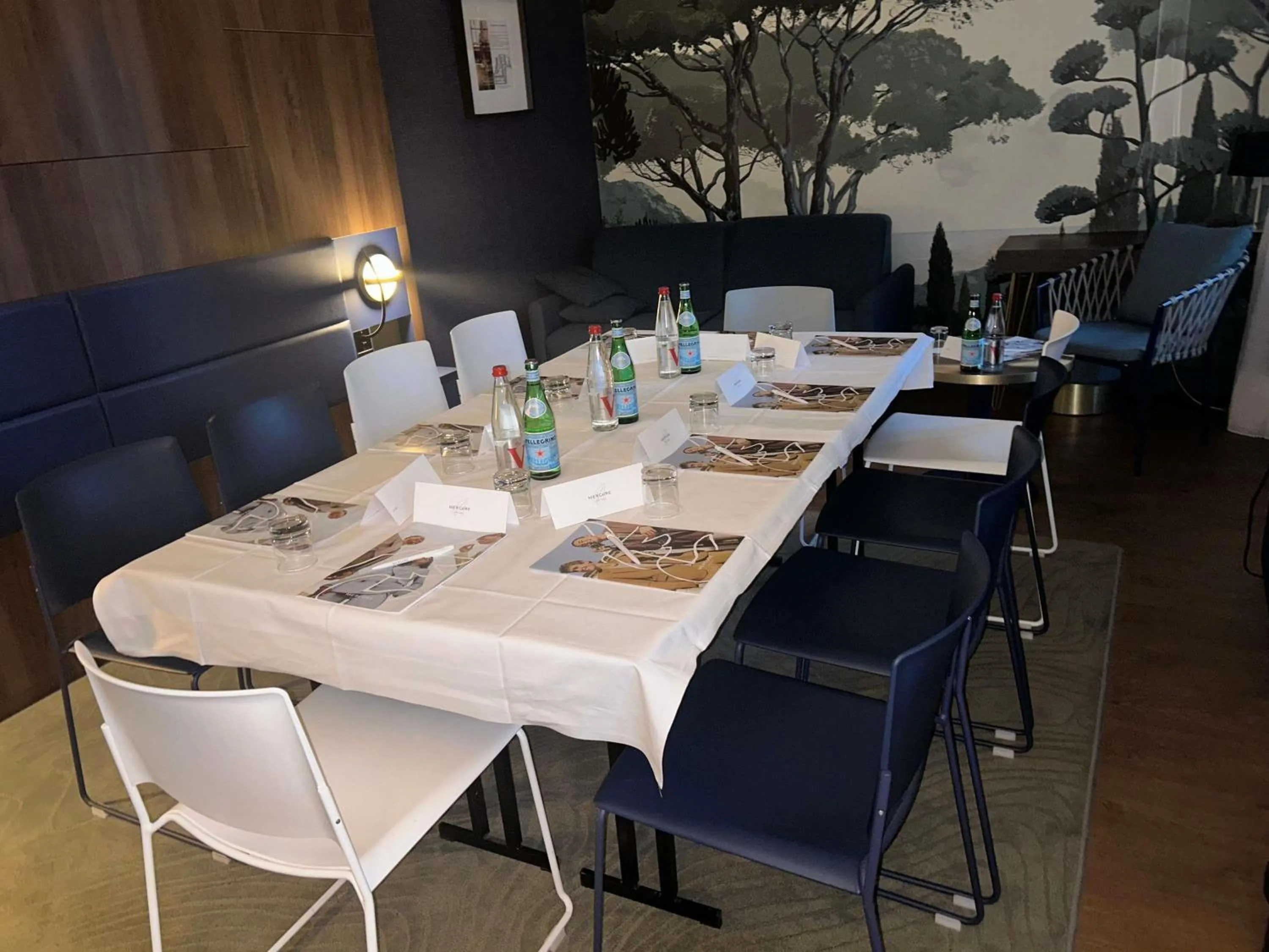 Meeting/conference room in Mercure Marseille Centre Bompard La Corniche