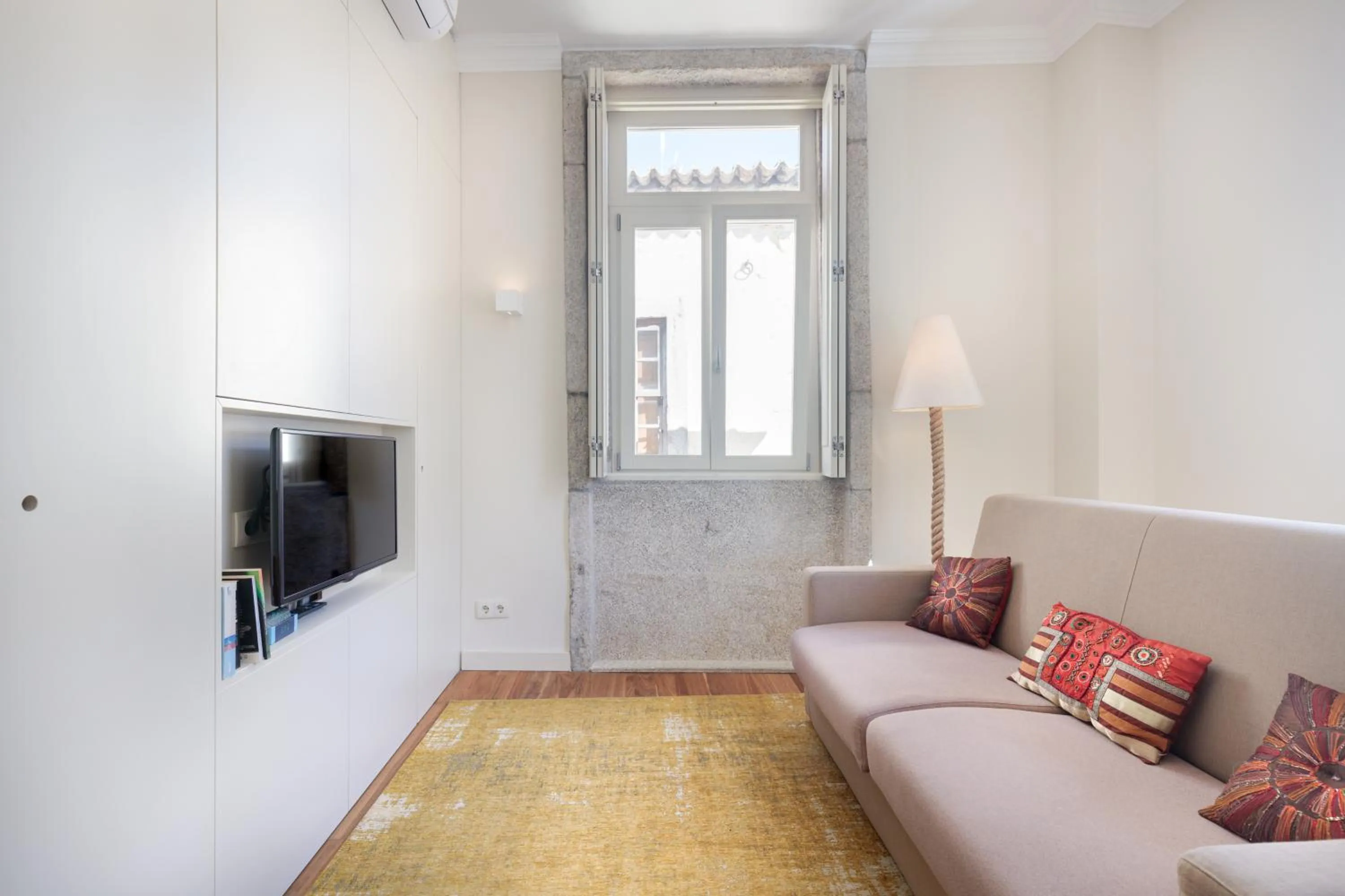 TV and multimedia in Oporto Home - River Front