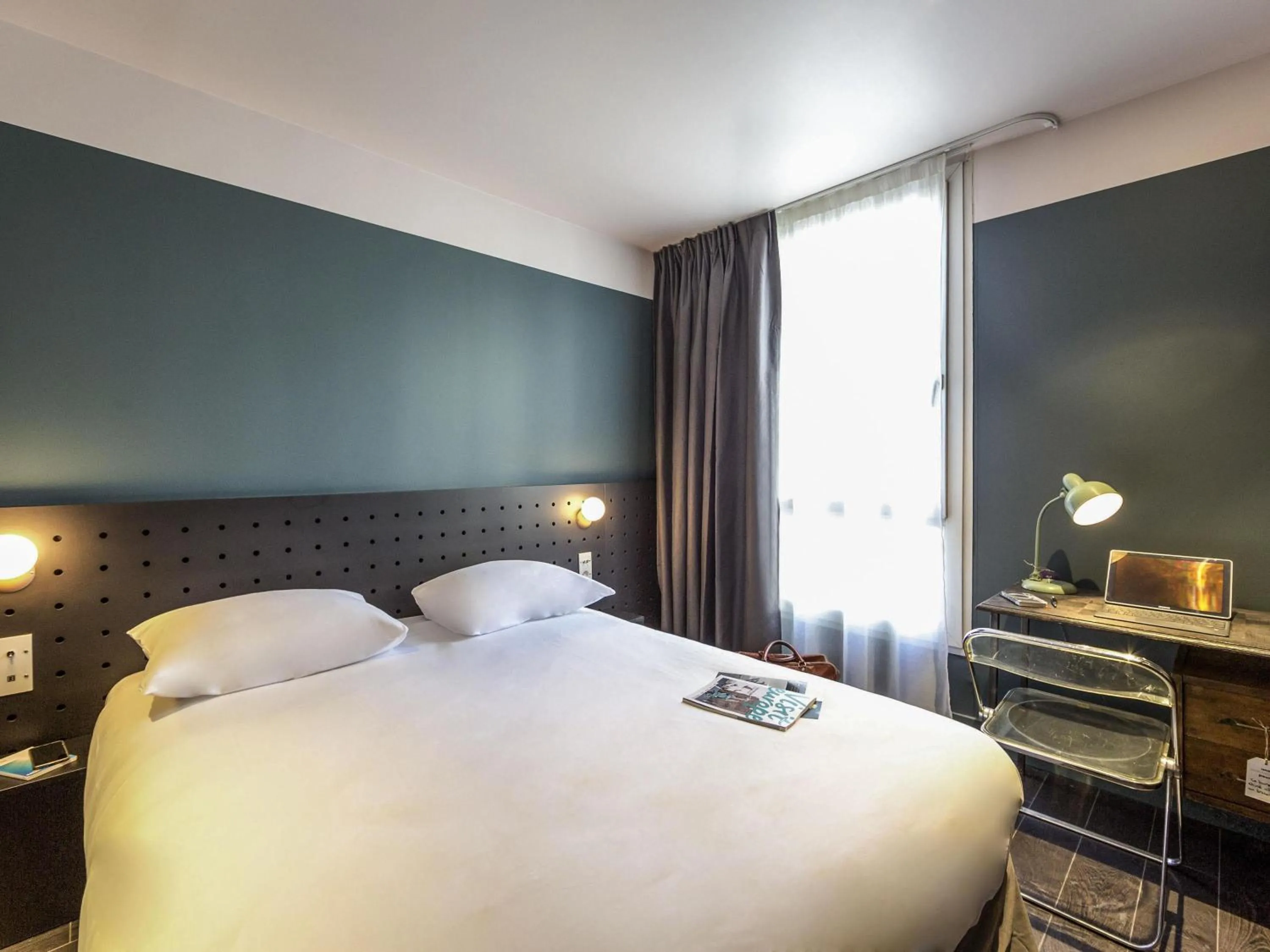 Bedroom, Bed in greet Marseille Centre Saint Charles