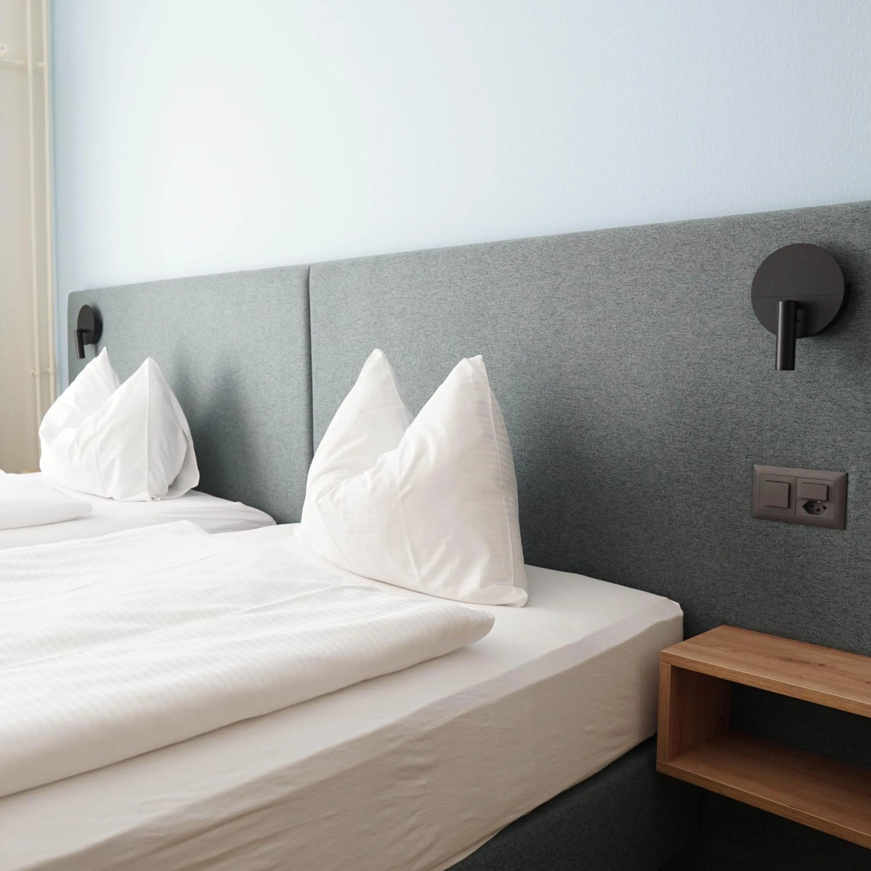 Photo of the whole room, Bed in Seminar-Hotel Rigi am See