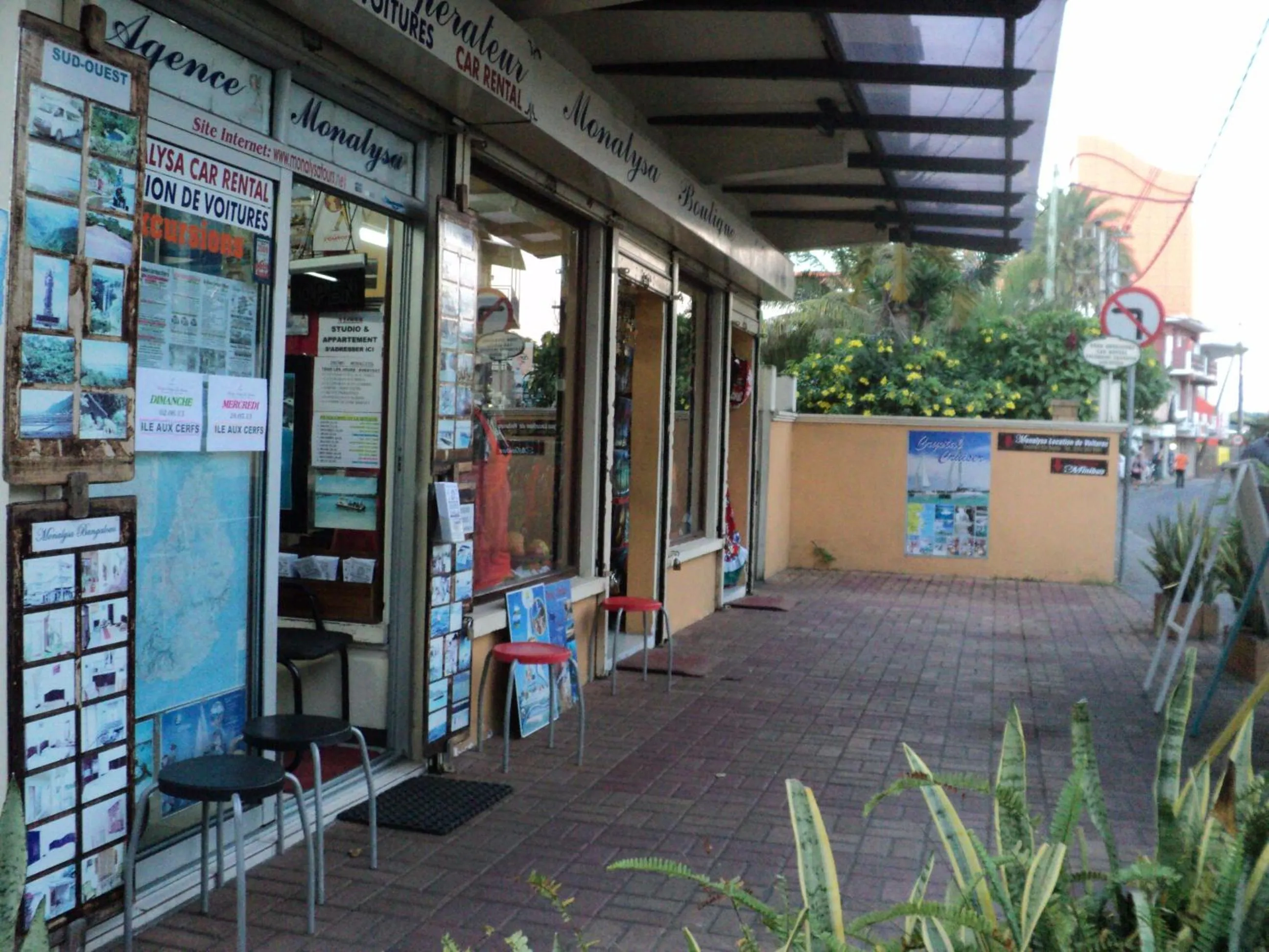 Monalysa St Honore Apartment & Studios Grand Bay