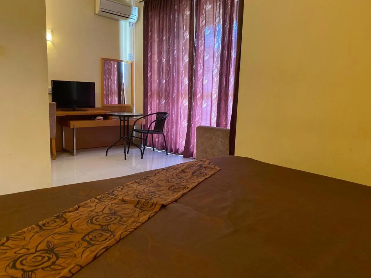 Bed in Monalysa St Honore Apartment & Studios Grand Bay