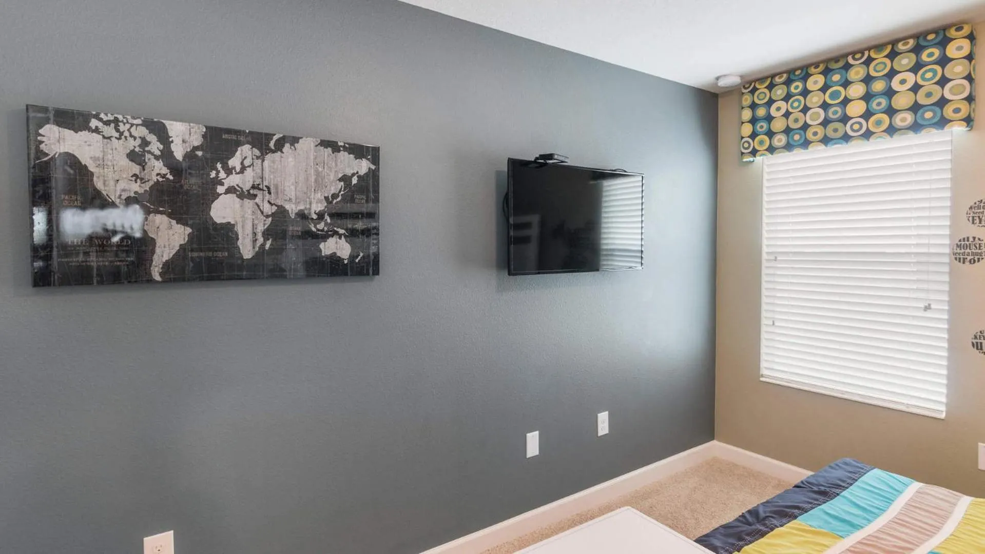 TV and multimedia, Bed in Champions Retreat