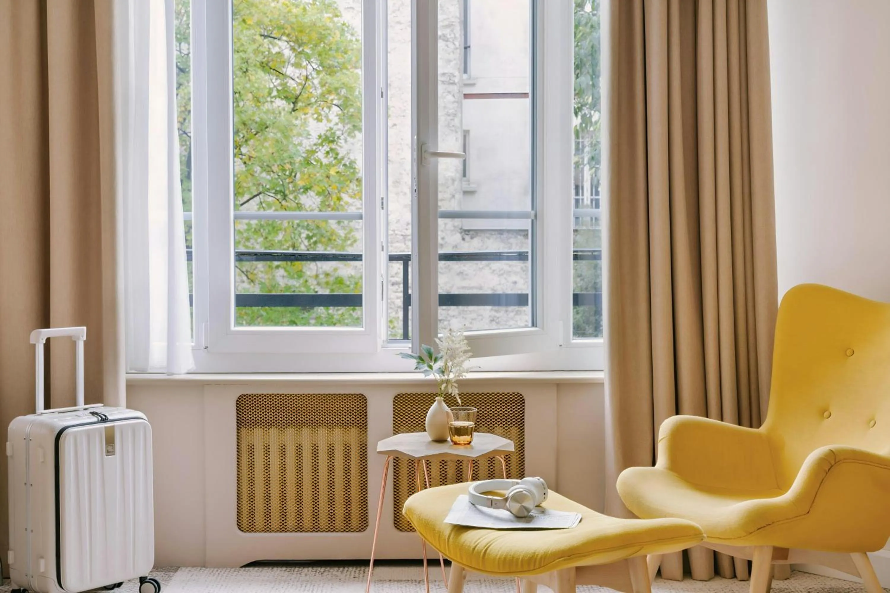 Bedroom in Atala Hotel Champs Elysées, Sonder by Marriott Bonvoy