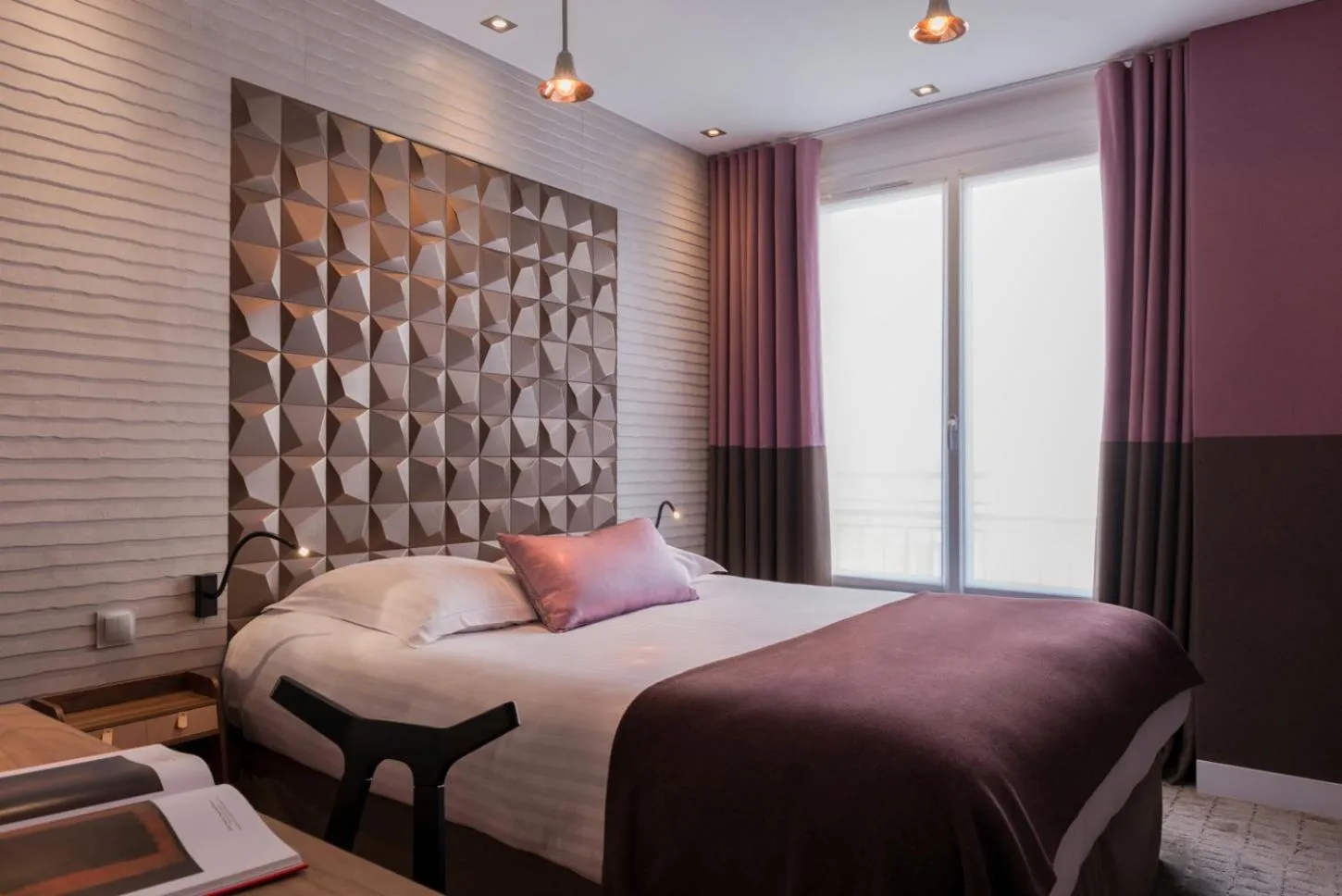 Photo of the whole room, Bed in Hôtel Atala Champs Elysees