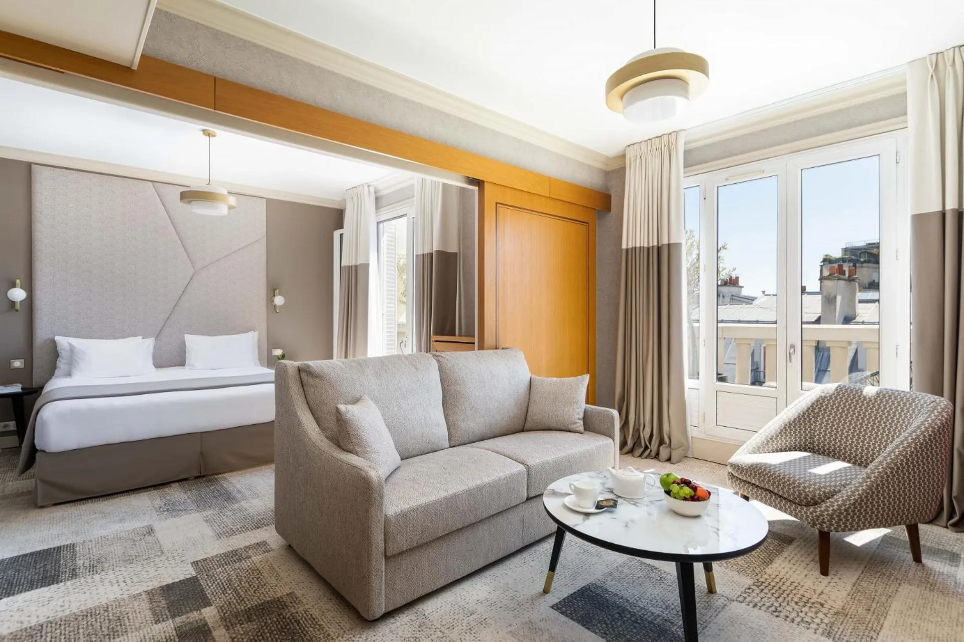 Bed in Hôtel Atala Champs Elysees