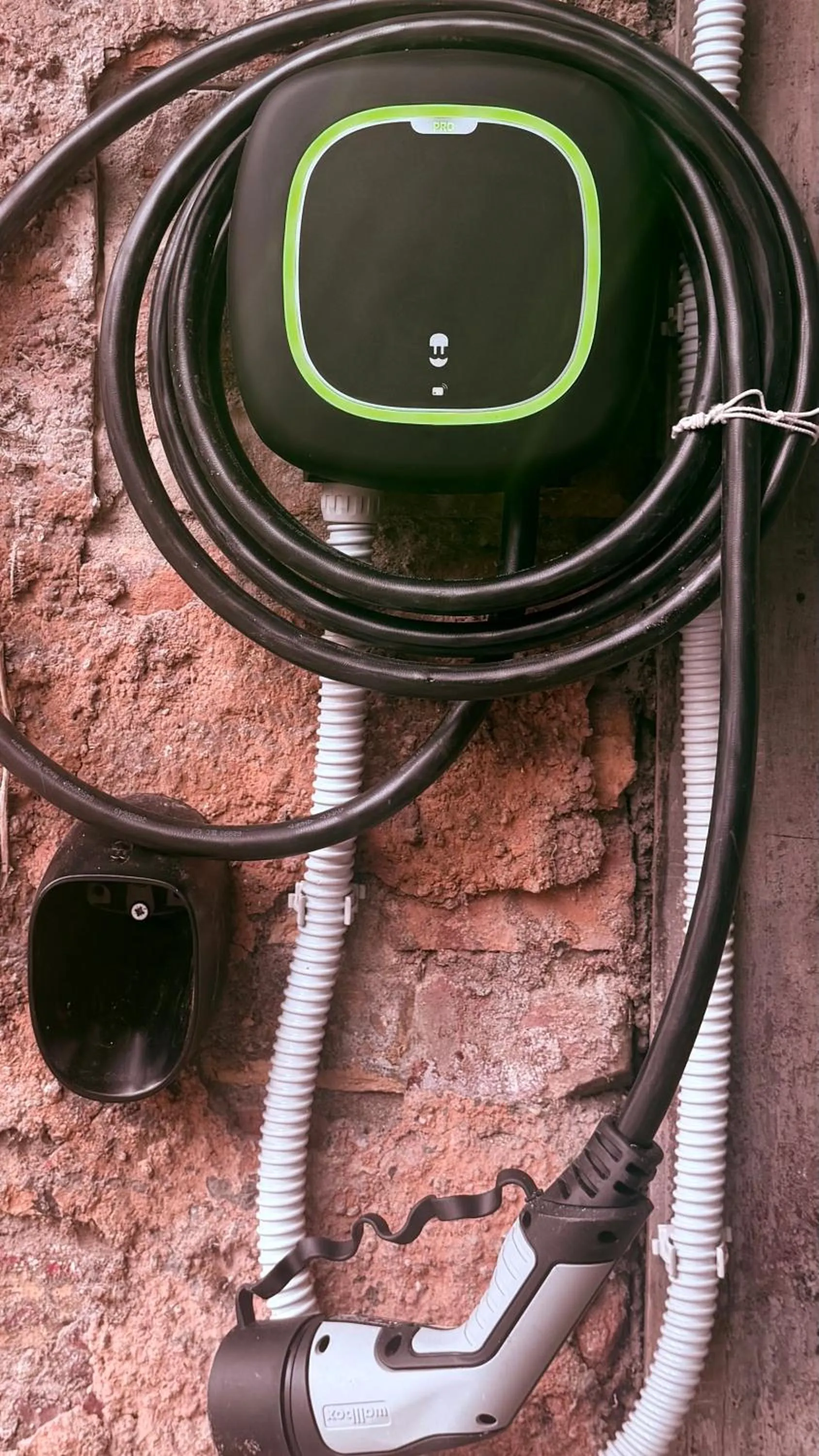 Property building in Nuova Locanda Belvedere