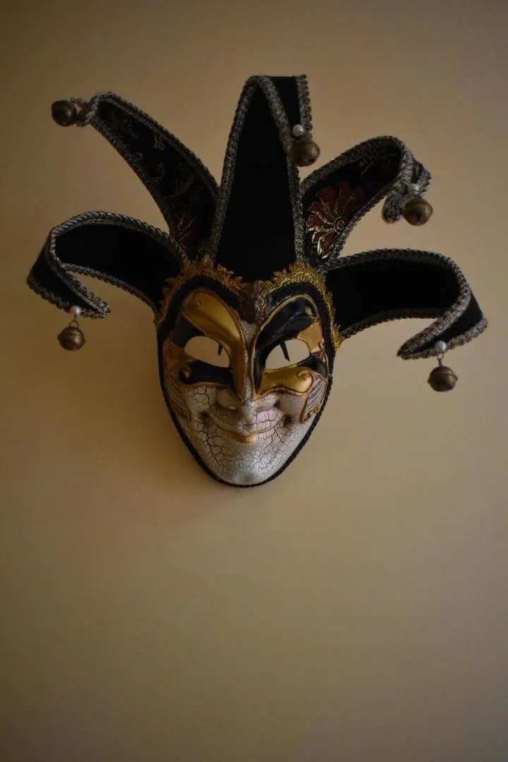 Decorative detail in Nuova Locanda Belvedere