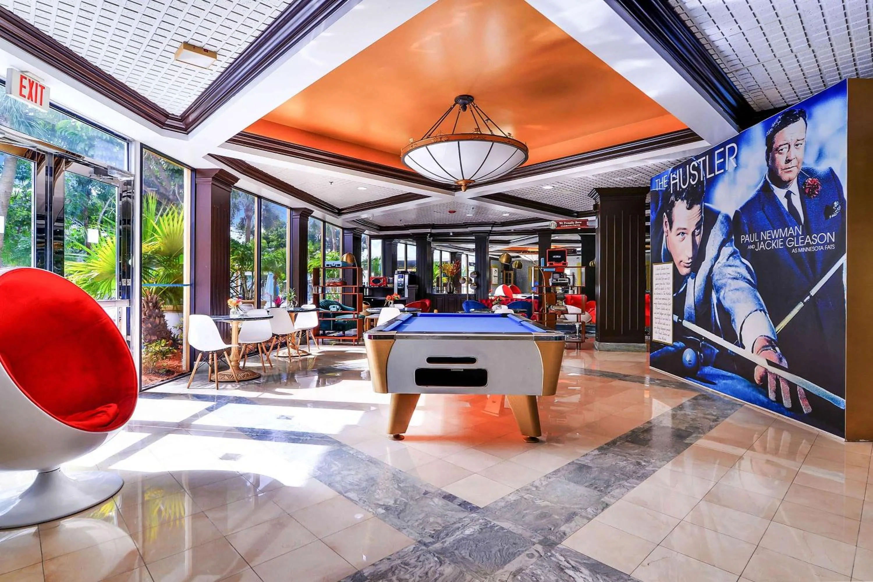 Lobby or reception in Chateau Mar Golf Resort, Trademark Collection by Wyndham
