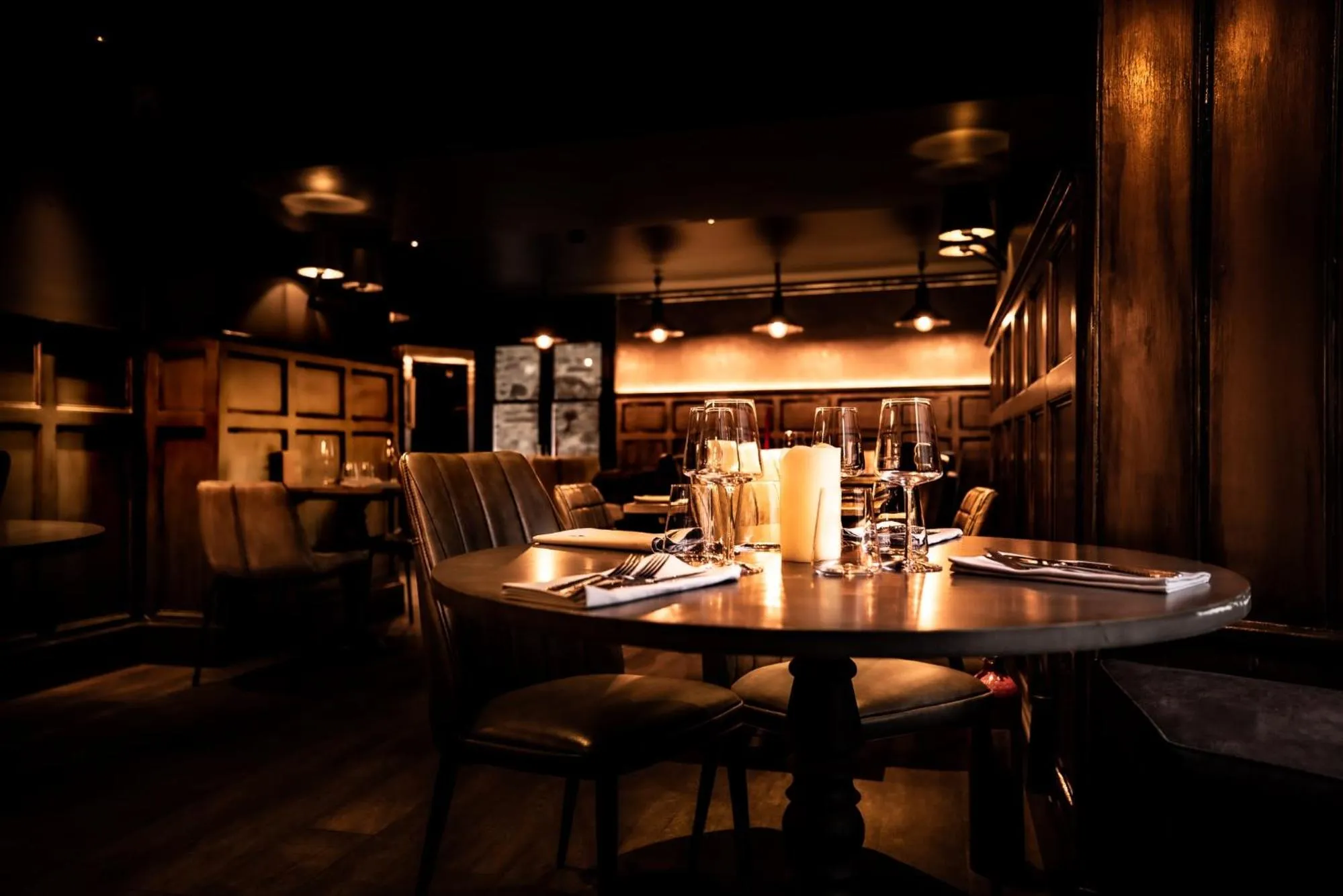 Restaurant/places to eat in The Brown's Hotel