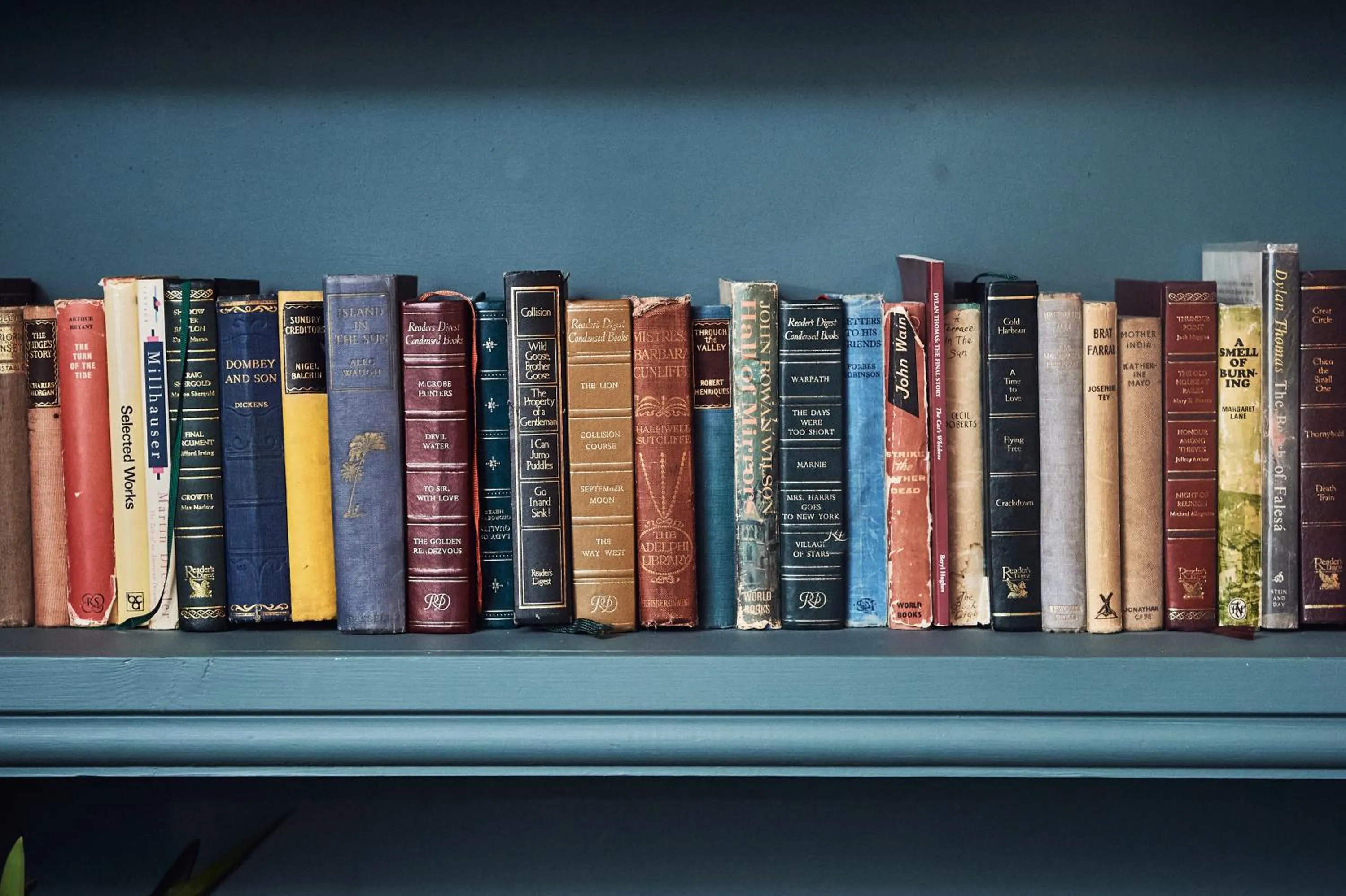 Library in The Brown's Hotel
